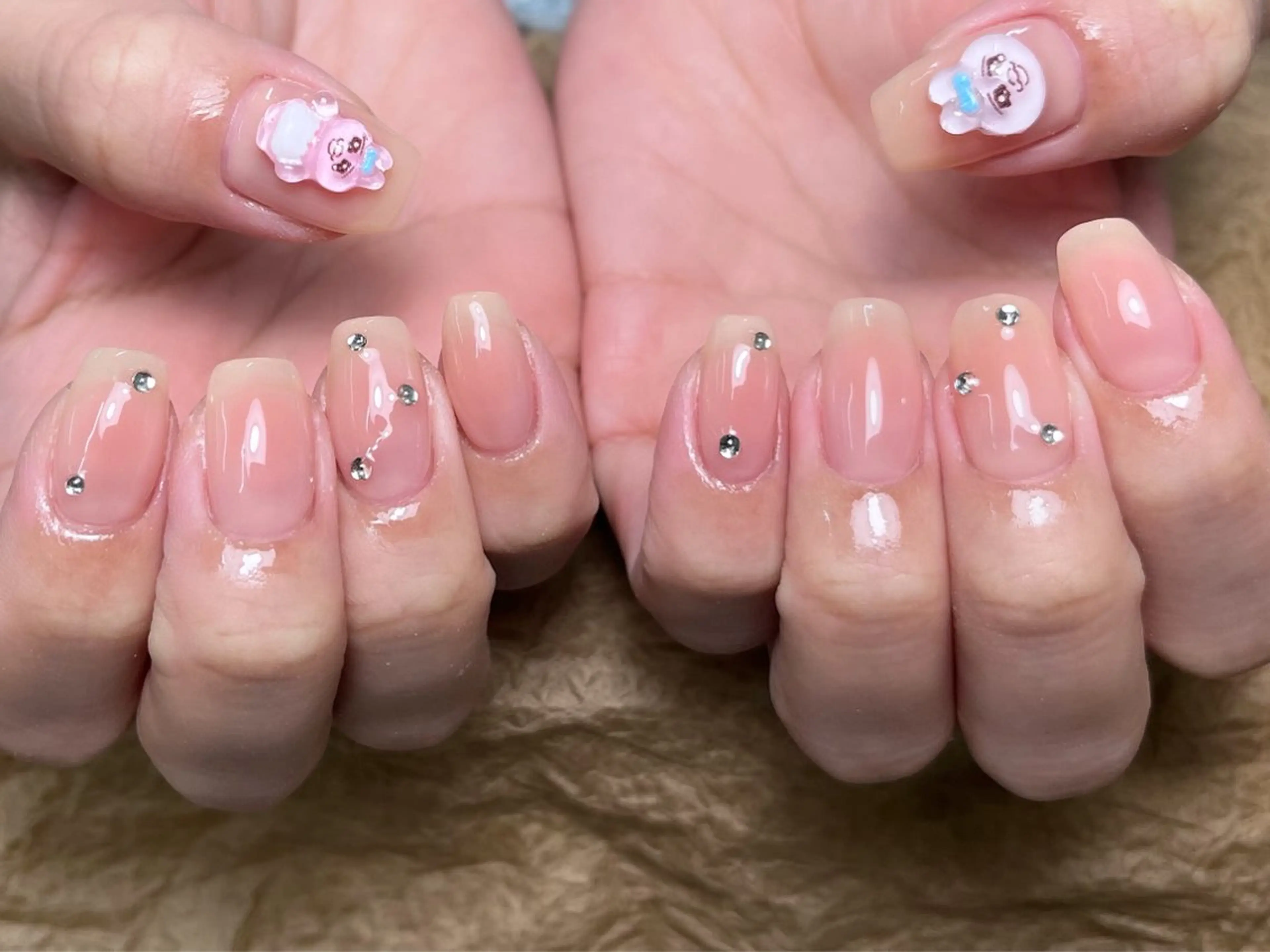 ネイル ハンドネイル ToliyDeliy Nail Salonのネイルデザイン