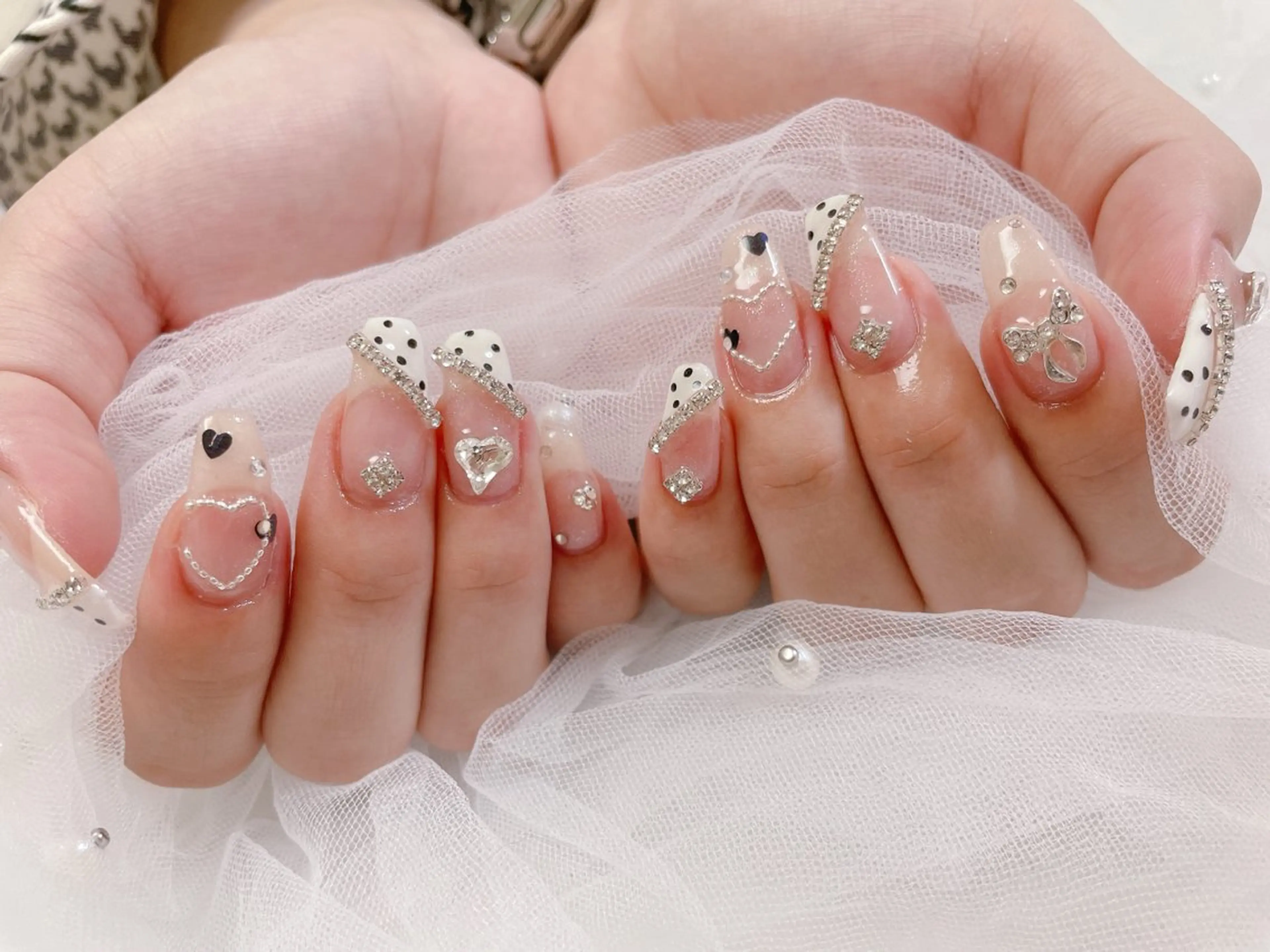 ネイル ハンドネイル ネイルサロンエクラ 🫧Shizukaのネイルデザイン