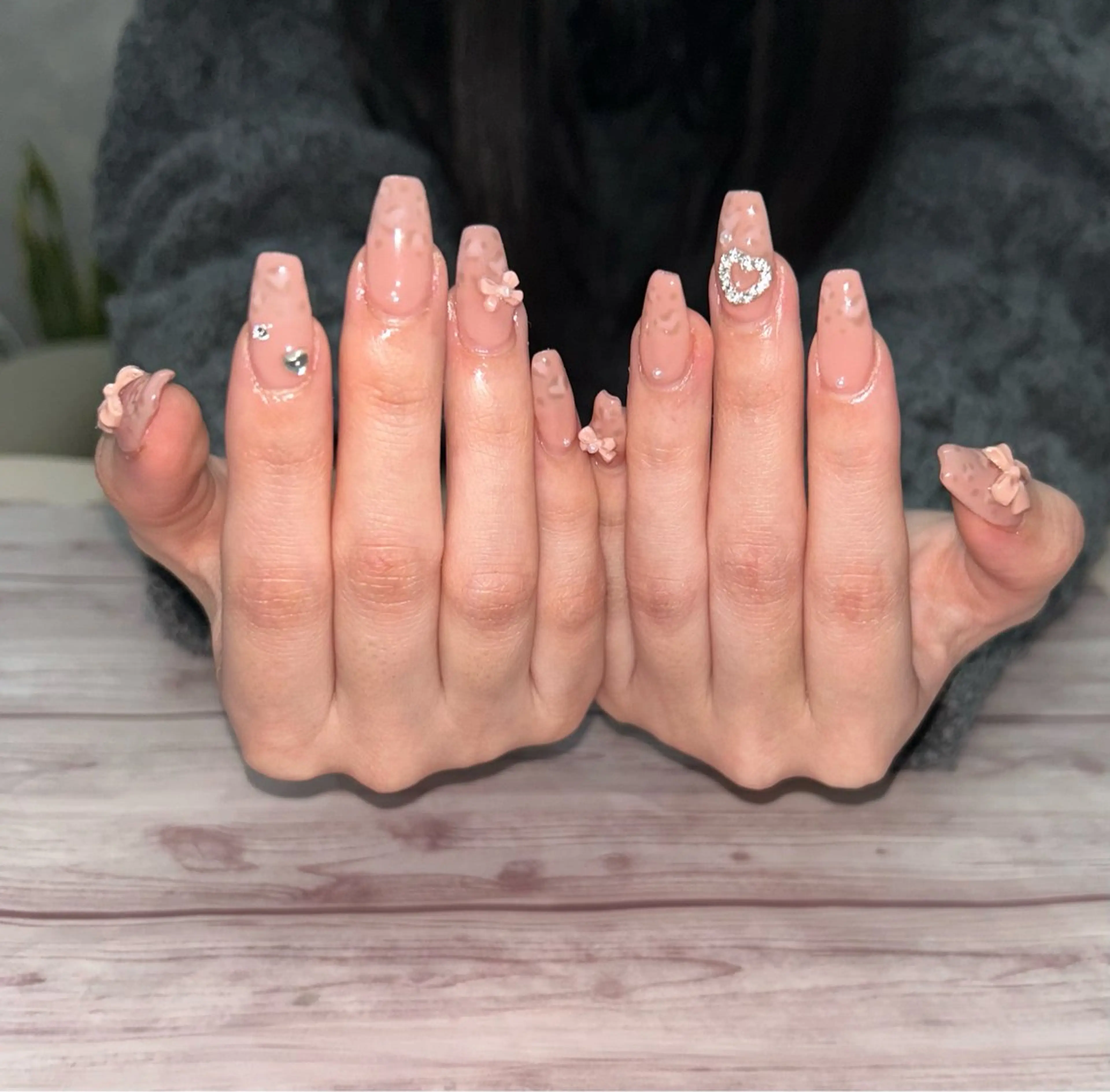 ネイル アートネイル 長さ出し ハンドネイル MYu Beauty Salon YURIのネイルデザイン