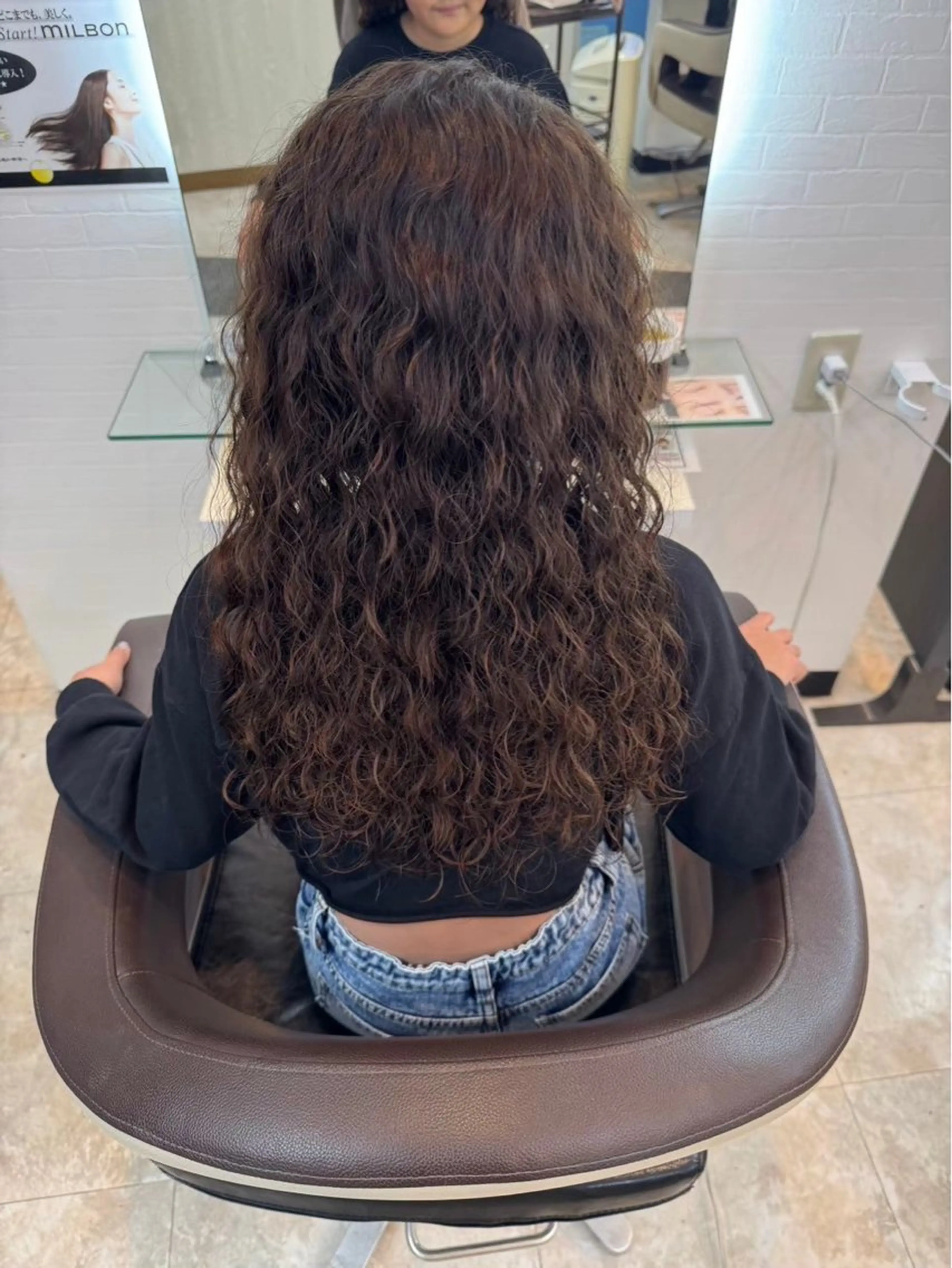 ロング パーマ キッズ 平井 沙希のヘアスタイル