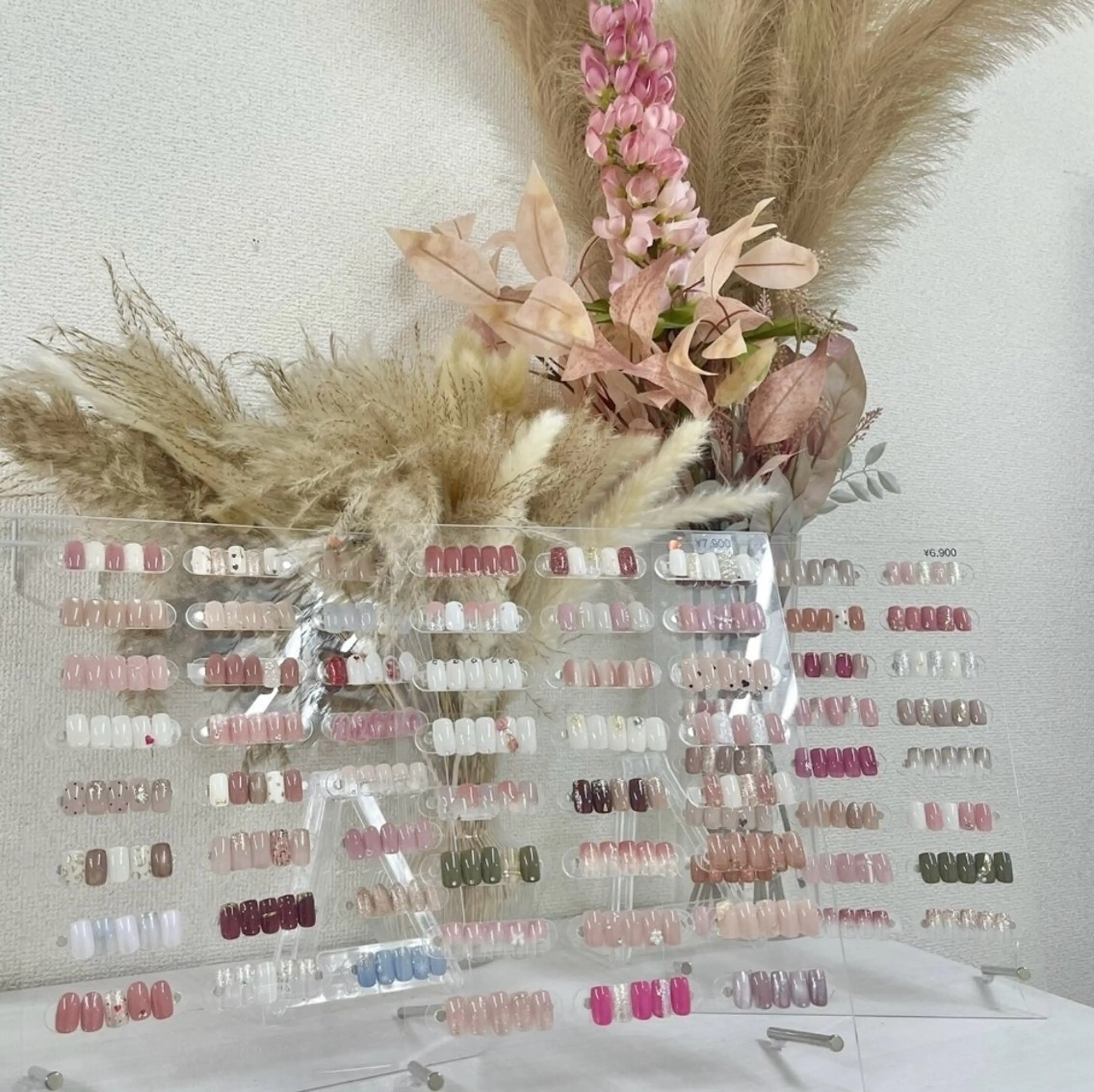 ネイル Dynamoon所属・吉田 芹菜のネイルデザイン