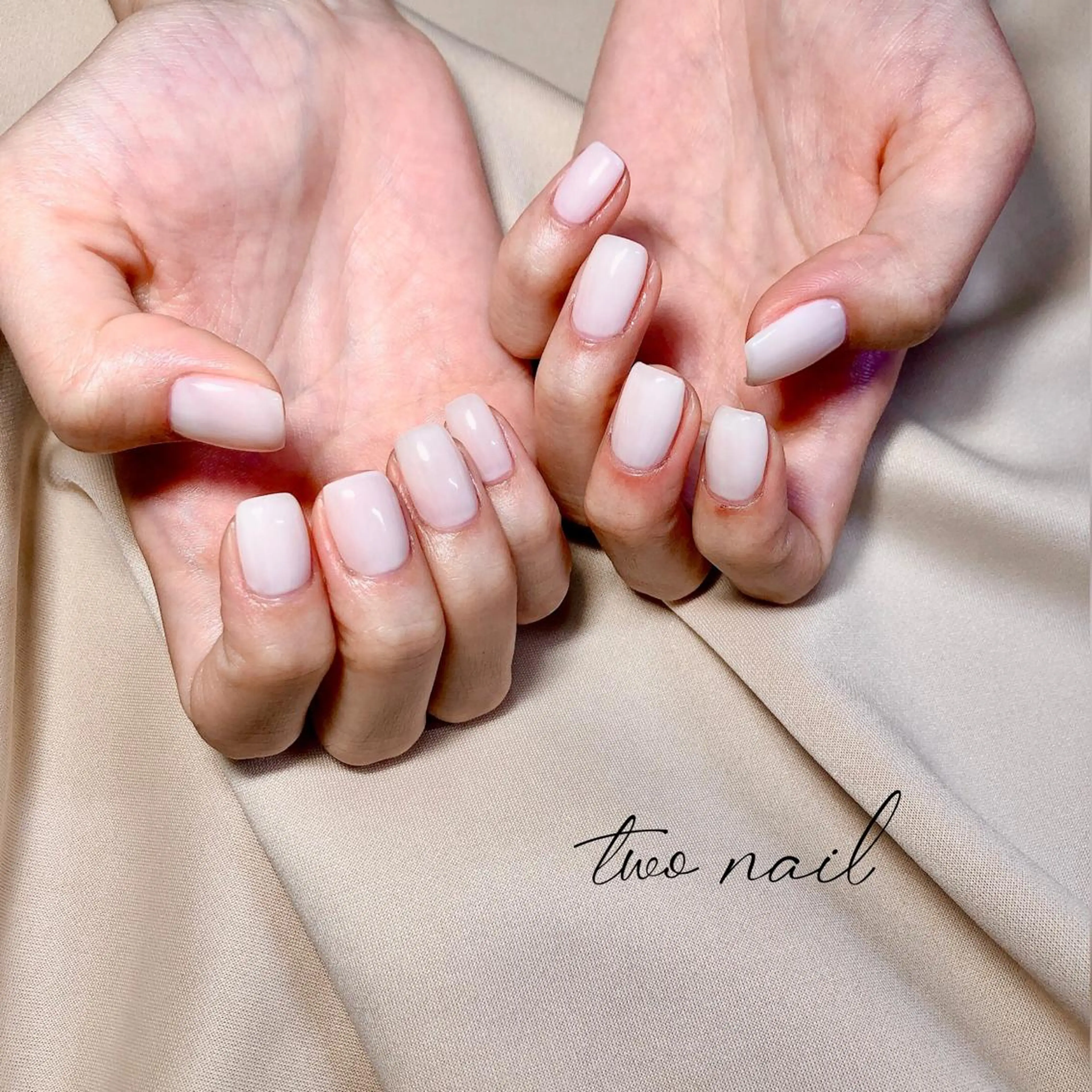 ネイル アートネイル フットネイル ハート ニュアンスネイル ホワイト ハンドネイル two nailのネイルデザイン