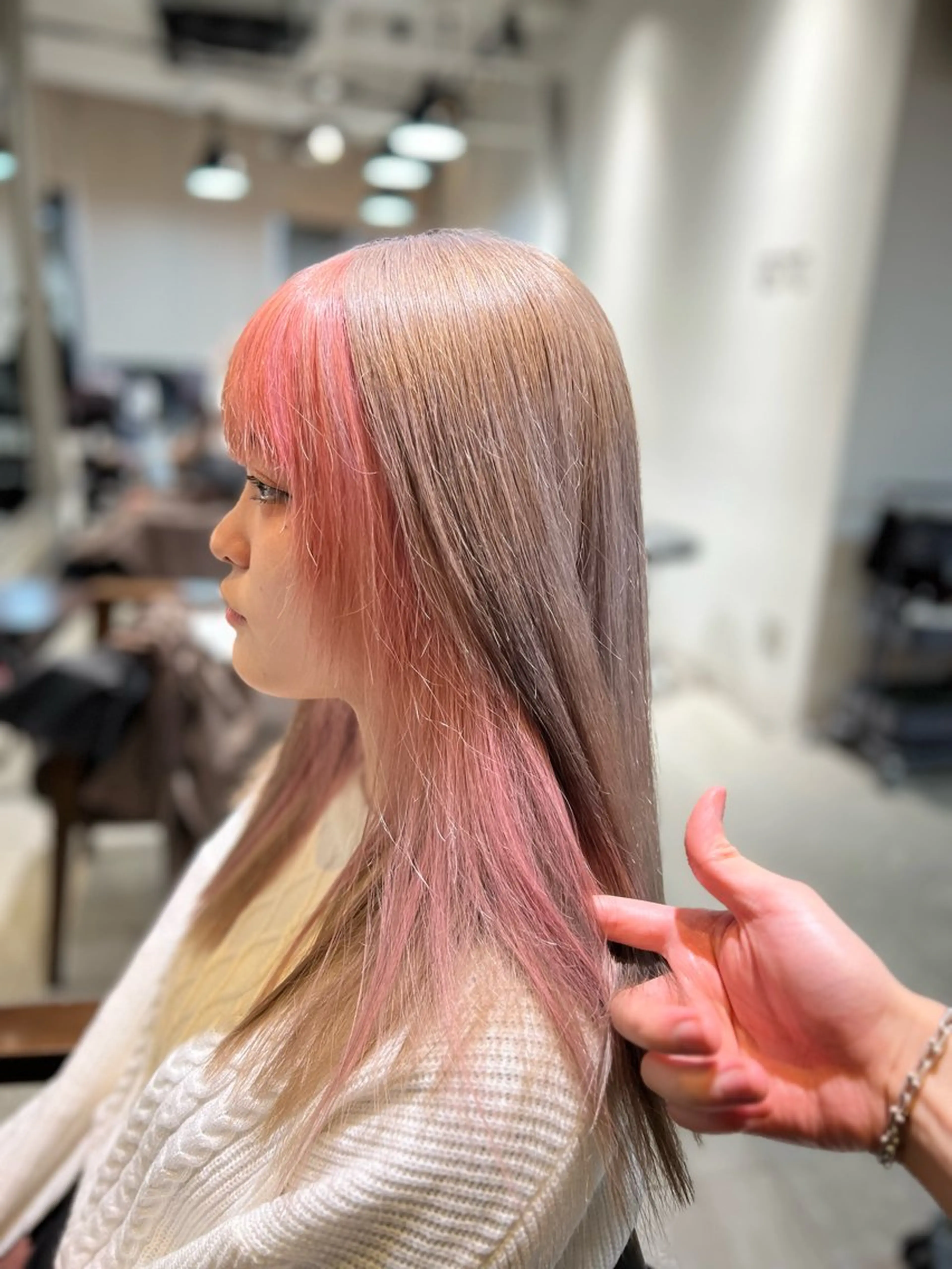 ロング カラー ヘアアレンジ ヘアカラー トリートメント ヘッドスパ ヘアセット 🌈インナーカラー ‘ショウマ’🌈のヘアスタイル