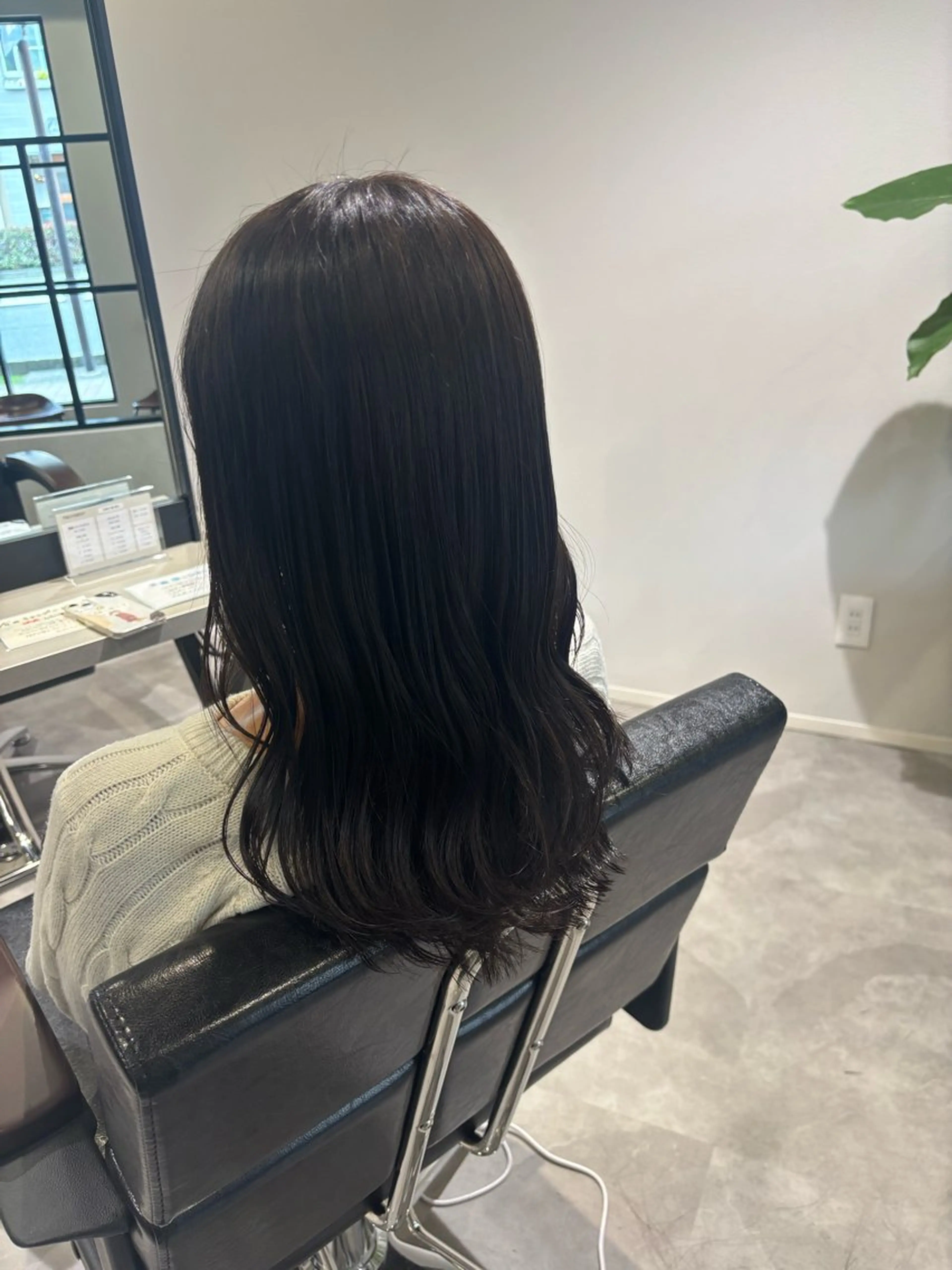 ロング カット ヘアカラー トリートメント YURINO /ボブ ベージュ/ハイトーンのヘアスタイル