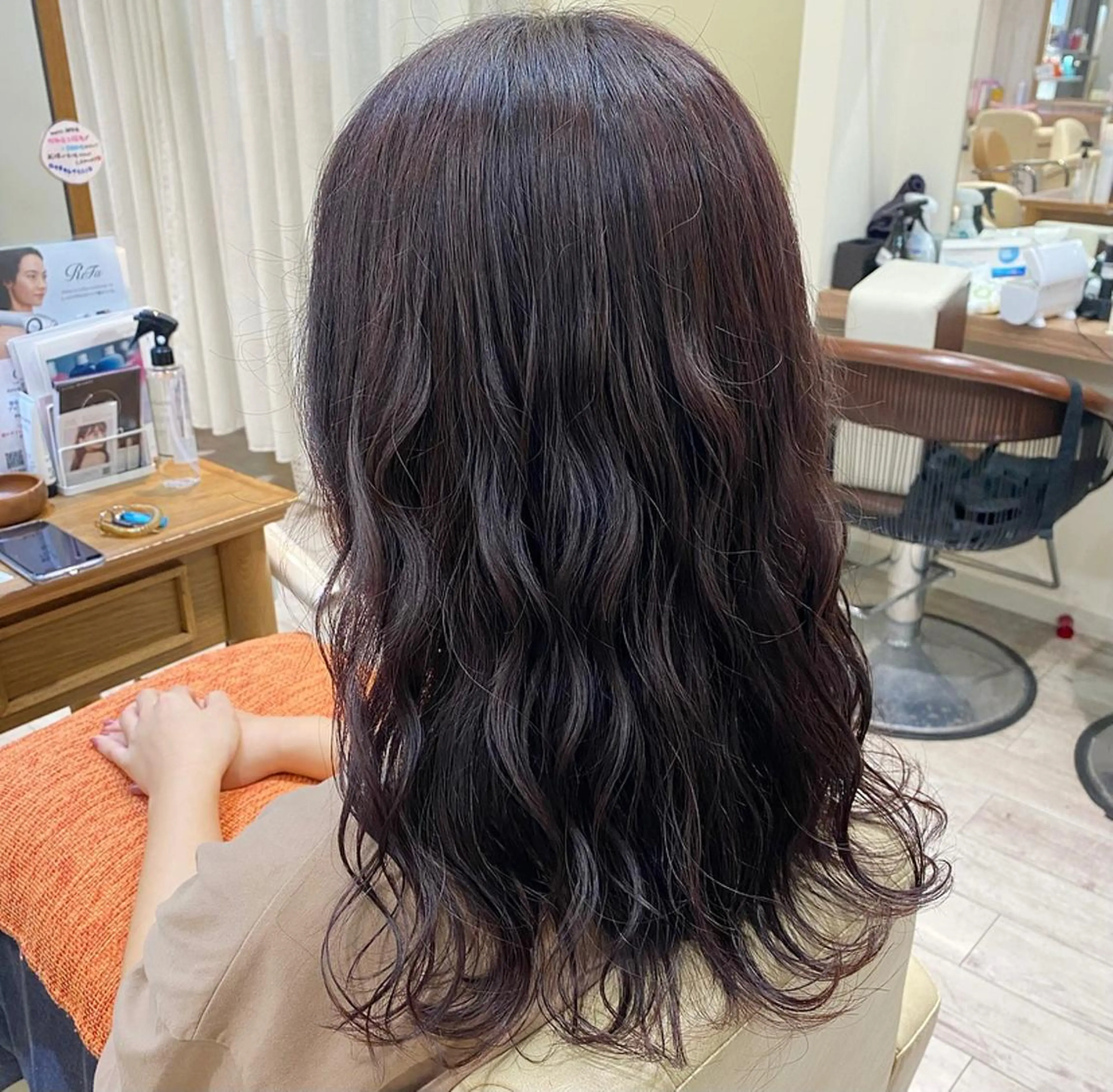 カラー カシス ラベンダーカラー ピンクカラー 後藤 瀬奈のヘアスタイル