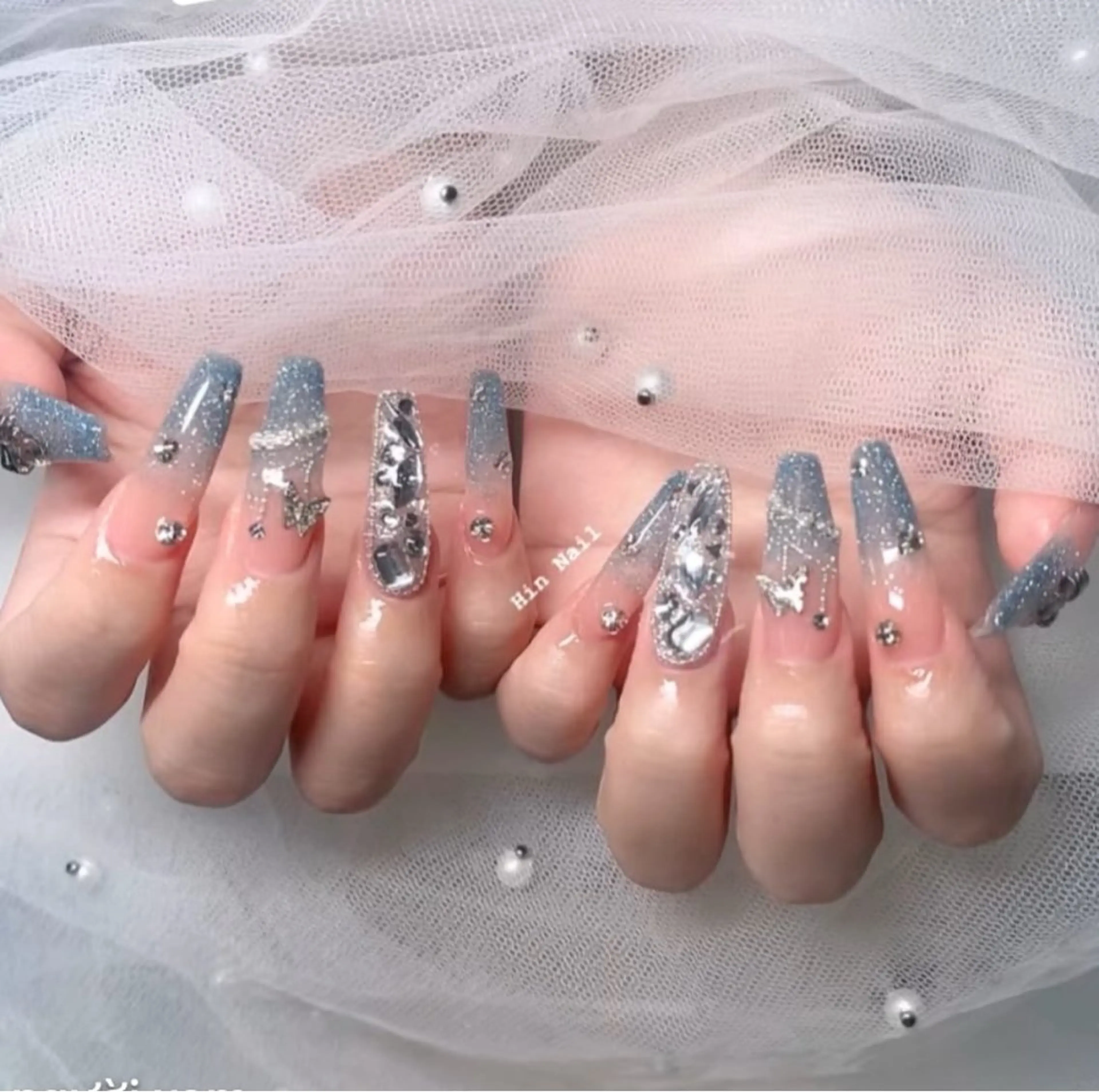 ネイル ハンドネイル HIN NAILのネイルデザイン