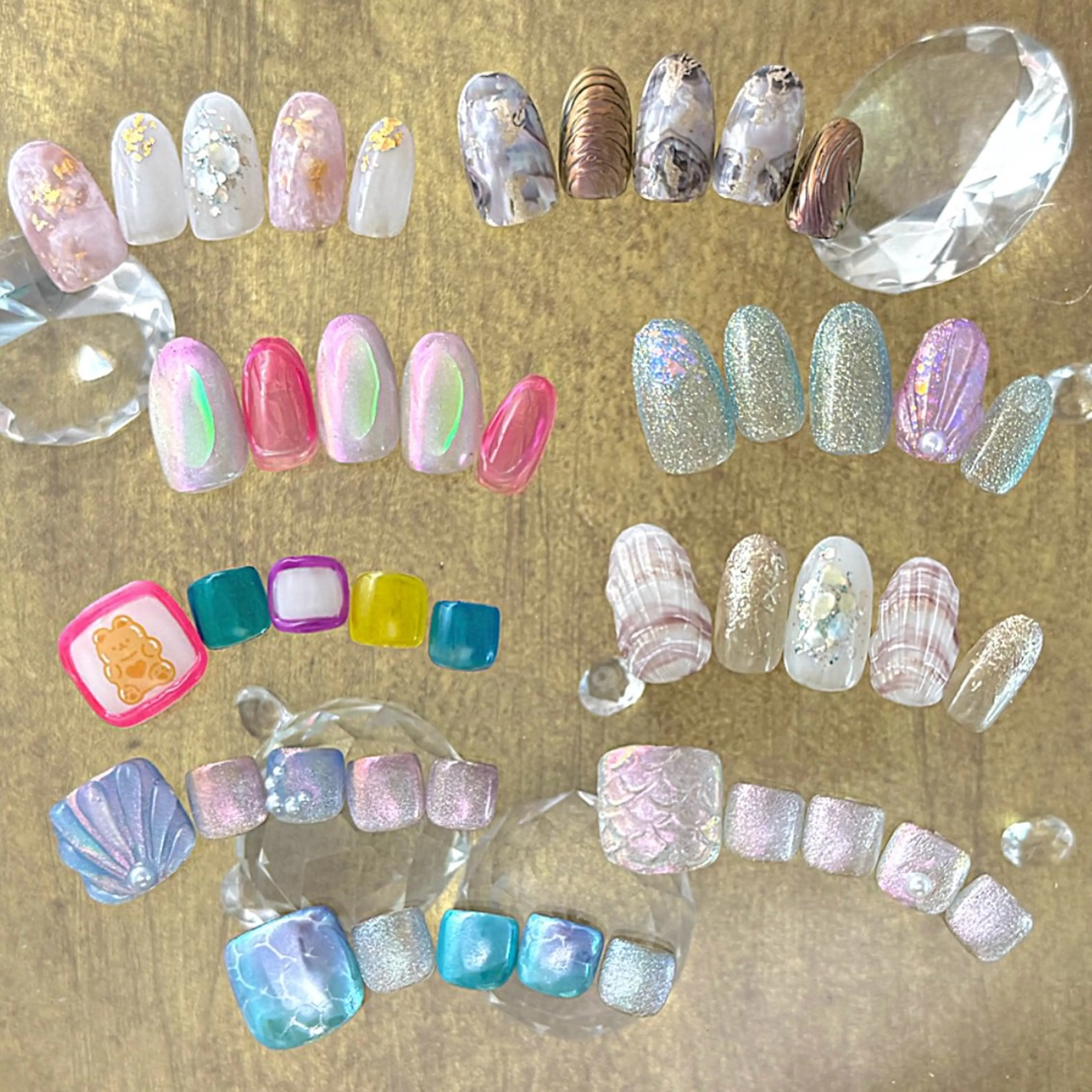 ネイル オーロラネイル フットネイル 氷ネイル・うるうるネイル マグネットネイル 夏ネイル 六本木ネイル阡夜一夜 当日＆持ち込み歓迎のネイルデザイン