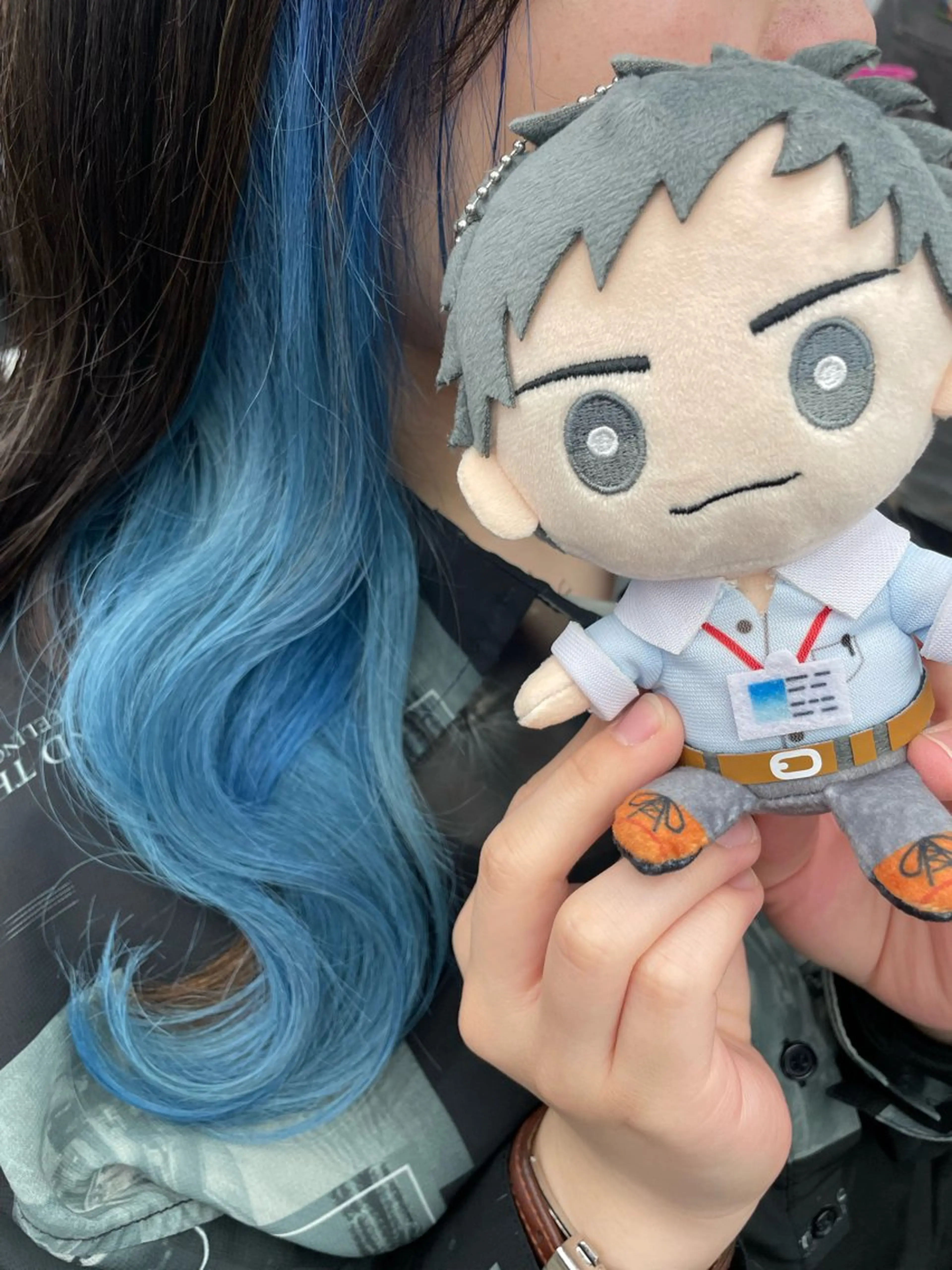 セミロング カラー ヘアカラー インナーカラー 推し ブリーチ  髪質改善のヘアスタイル