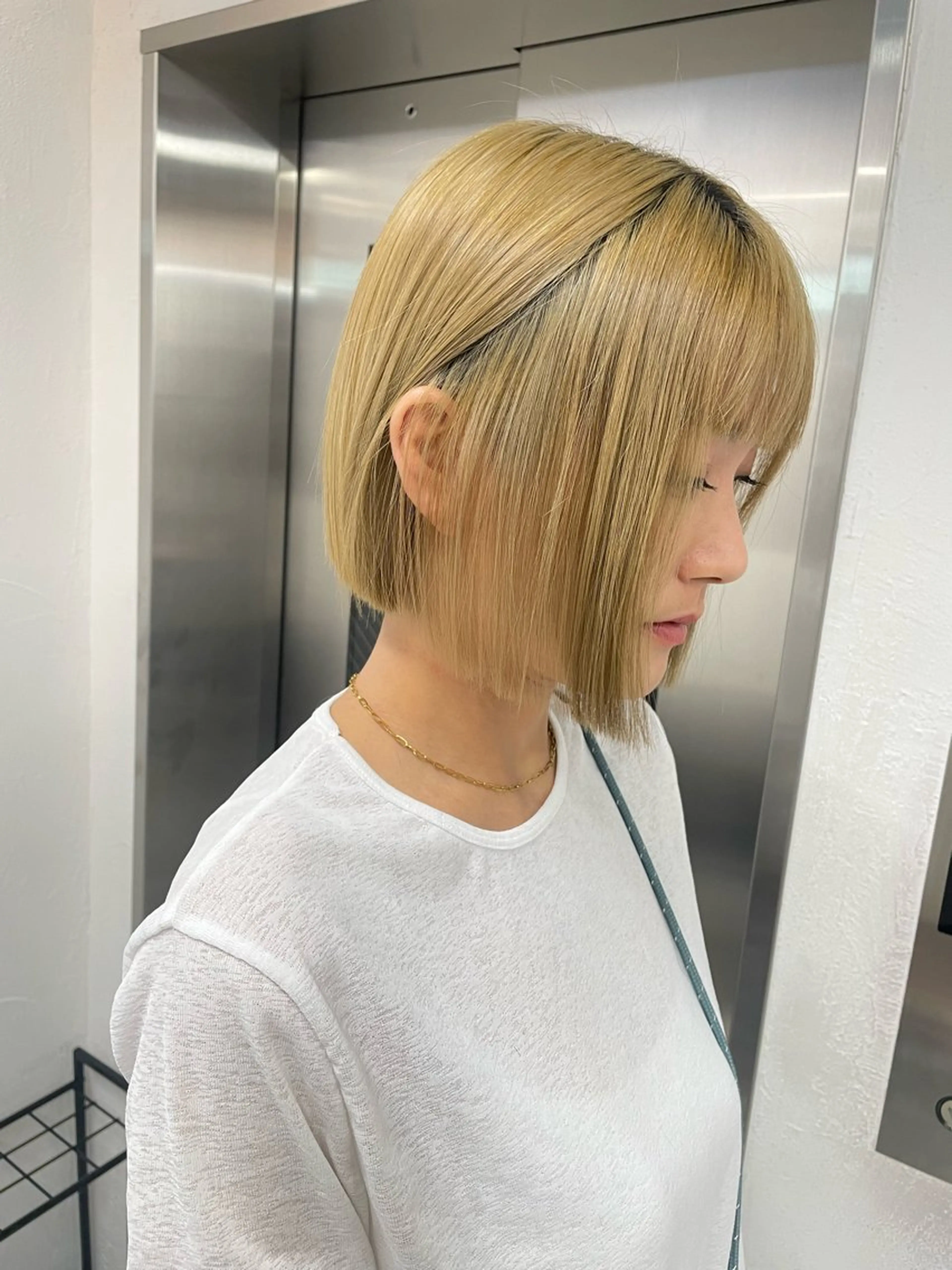 ミディアム Rico / bob/グレージュのヘアスタイル