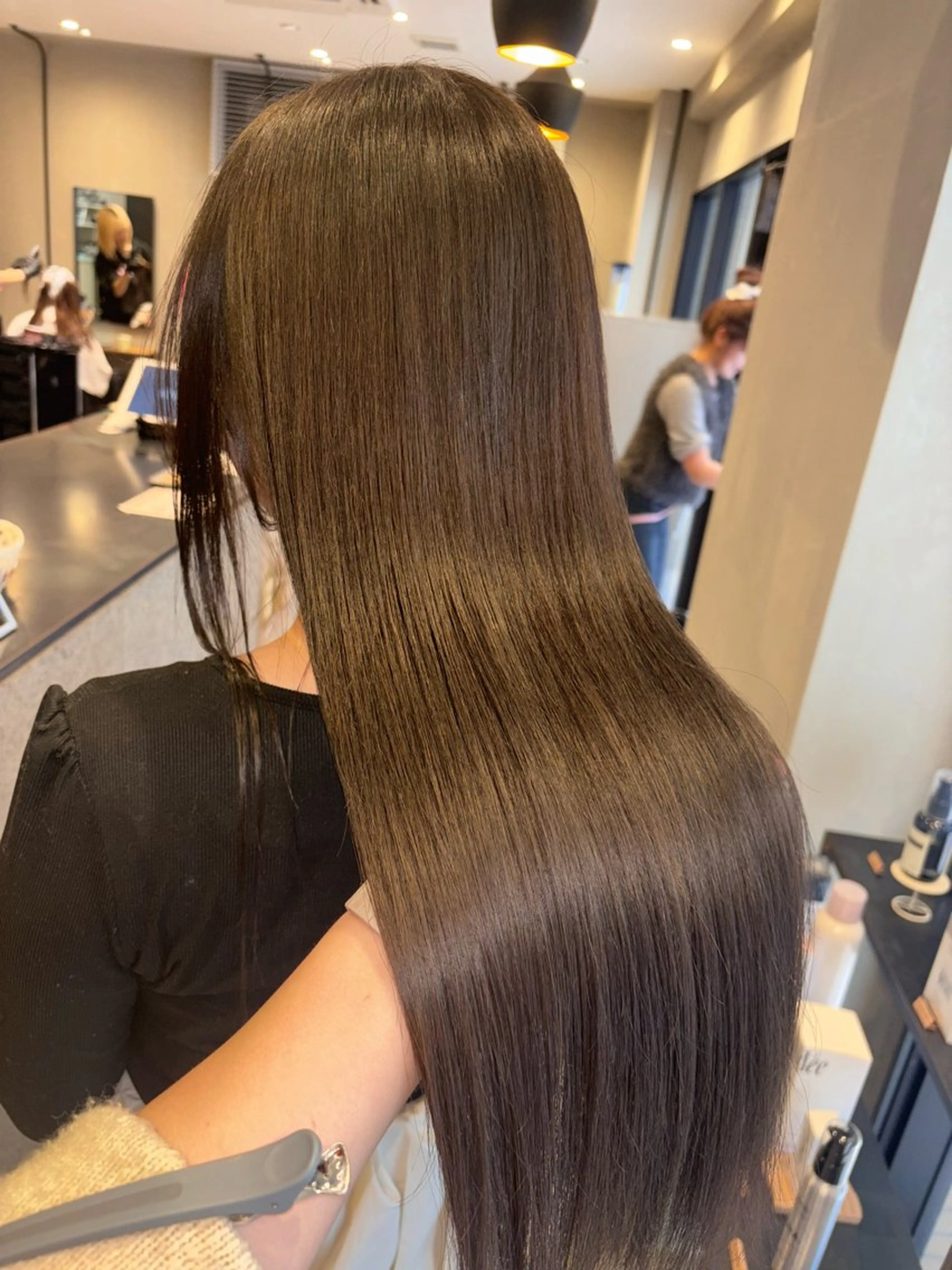 ロング カット ヘアカラー こまつばらみお/レイ ヤー/ダブルカラーのヘアスタイル