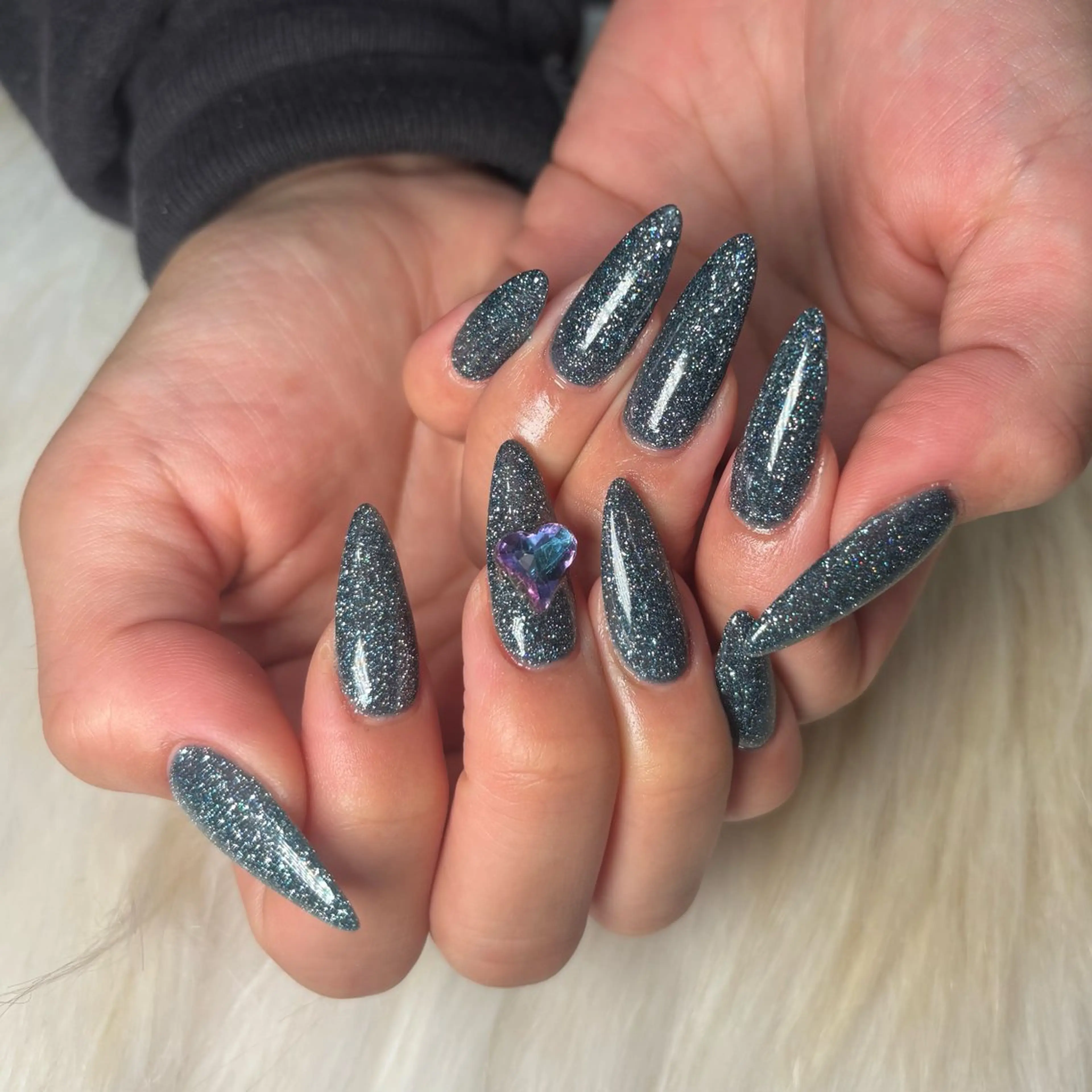 ネイル ハンドネイル Y U K Iのネイルデザイン