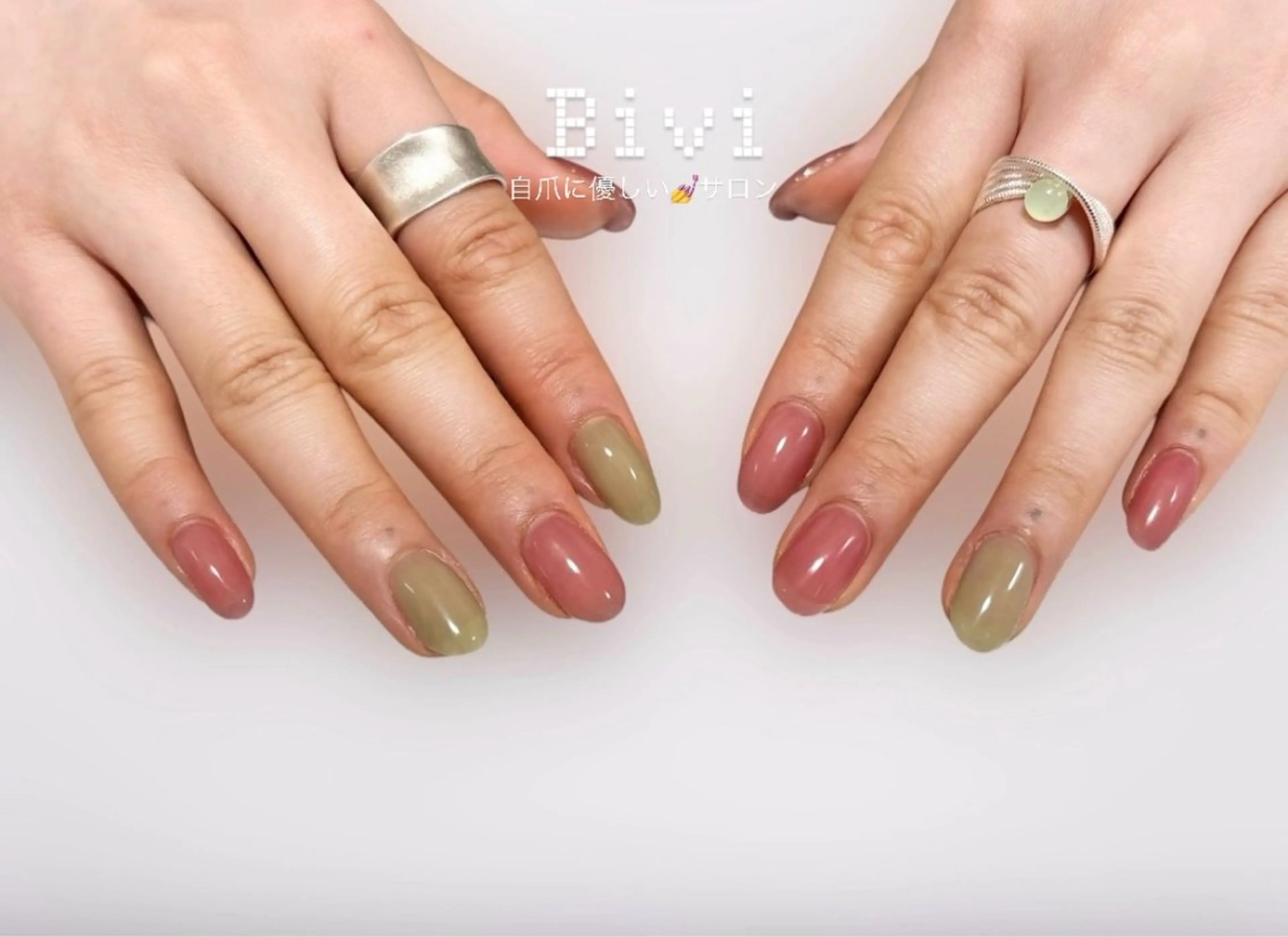 ネイル ラメ(グリッター) 持ち込み シンプルネイル 春ネイル ハンドネイル ハンドケア ♡Bivi♡自爪に 優しいネイルサロンのネイルデザイン