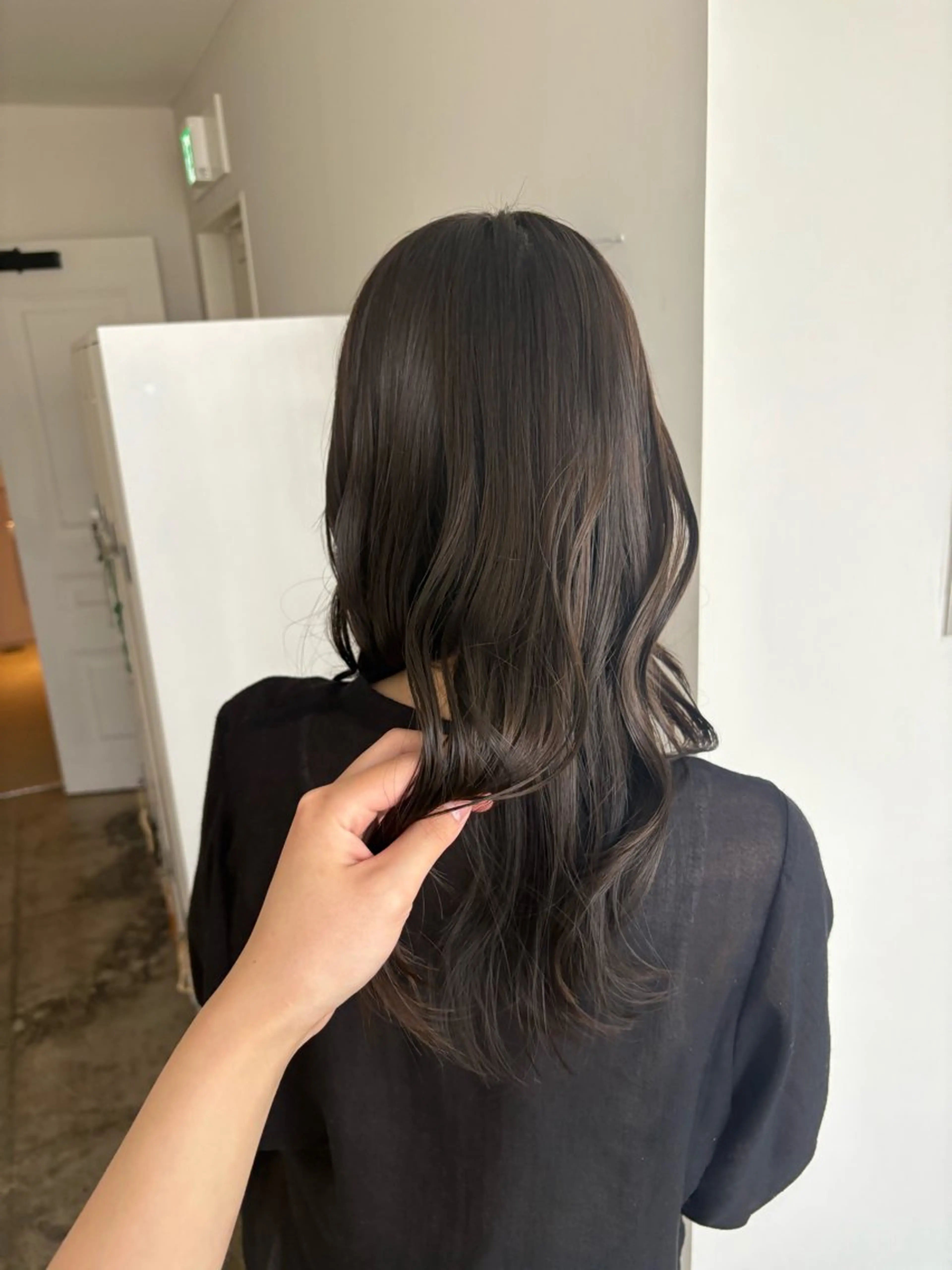 ロング カラー ブラウンカラー オリーブブラウン 髪質改善/レイヤー/ 大阪/ヨシノヒメカのヘアスタイル