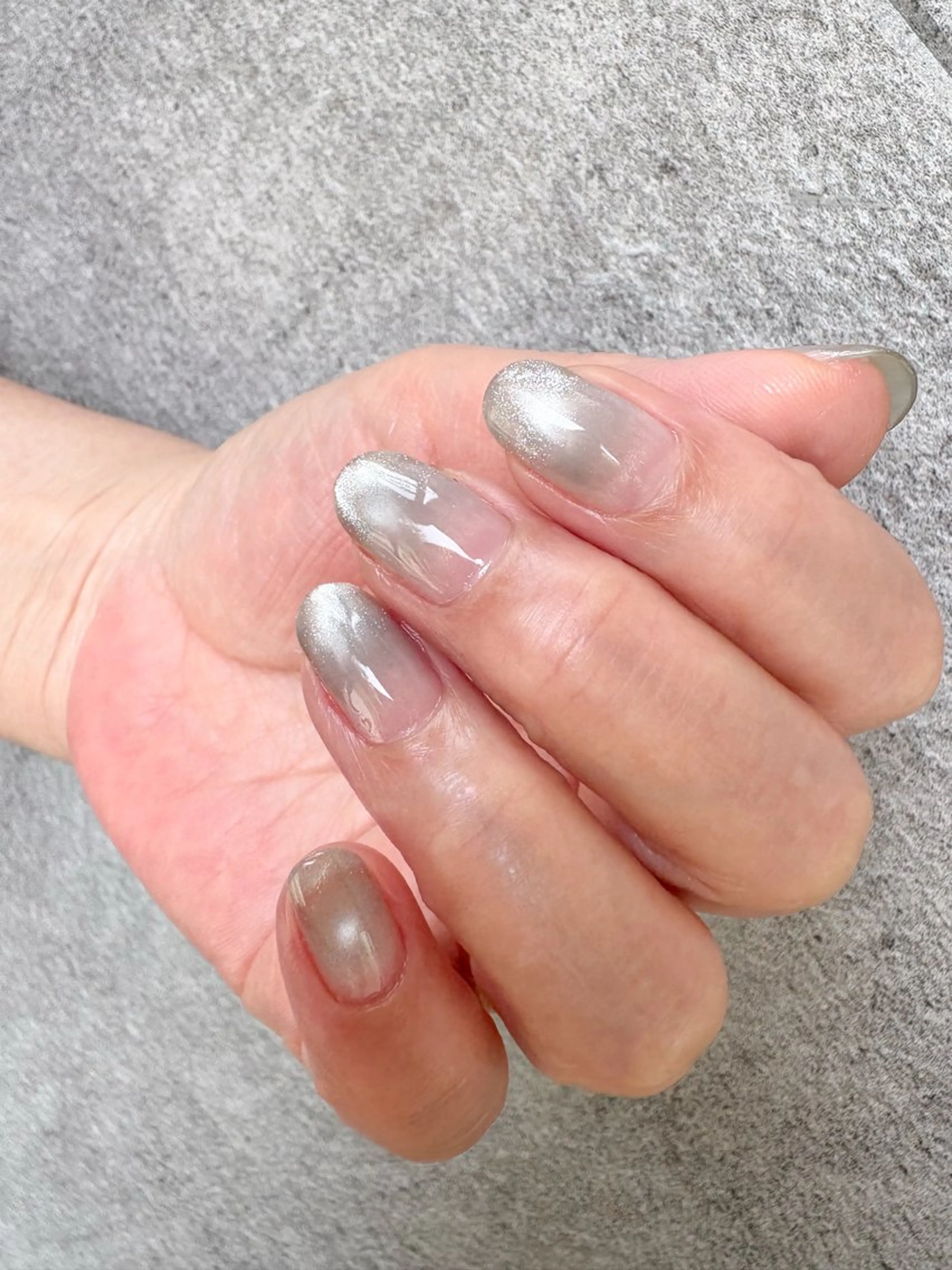 ネイル マグネットネイル 🌲🌳🚪iiit o🌲🌳🌲のネイルデザイン