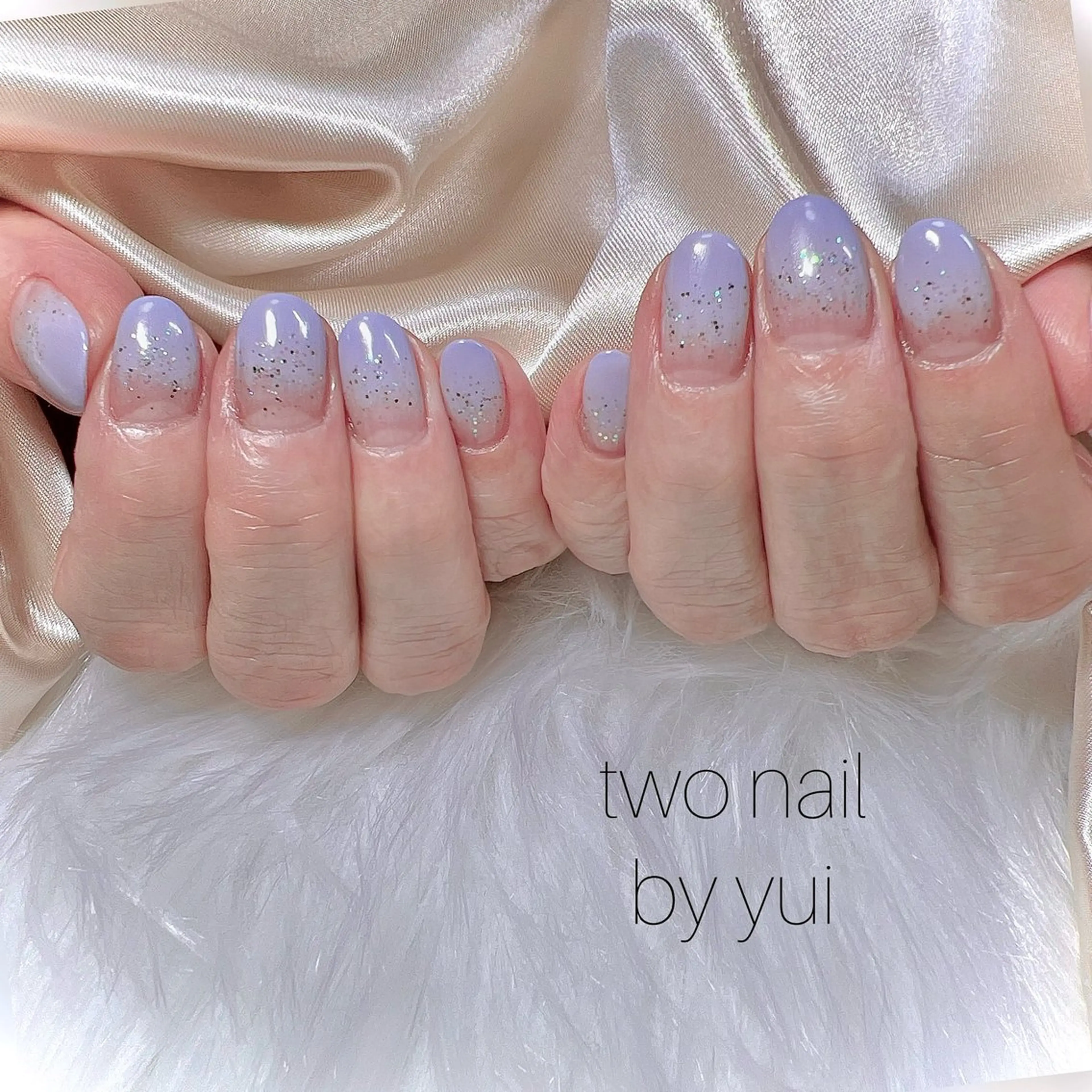 ネイル キラキラネイル ネイルチップ ホワイト ハンドネイル two nailのネイルデザイン