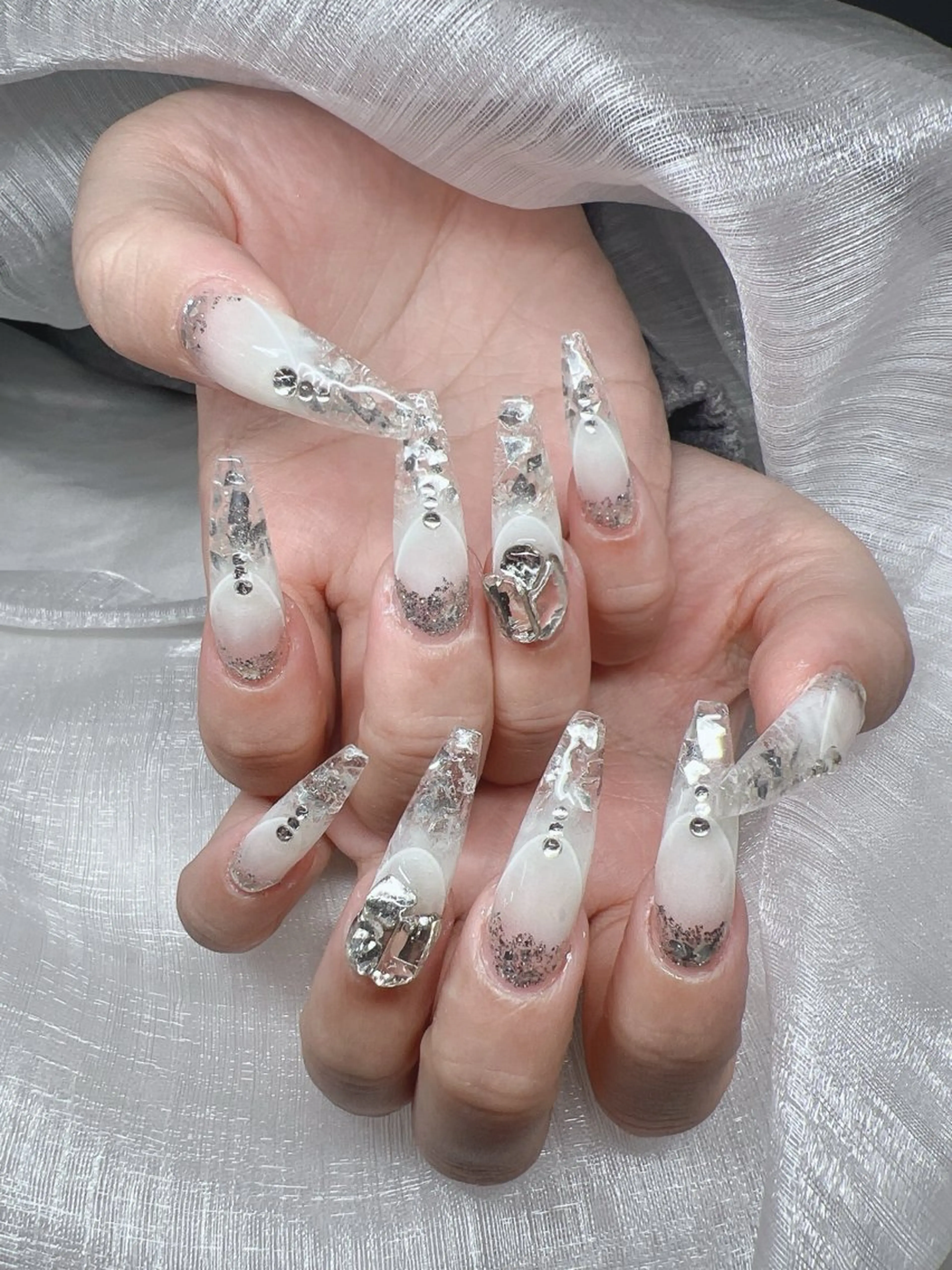 ネイル ハンドネイル Lee Nails チップ長さだし専門店のネイルデザイン