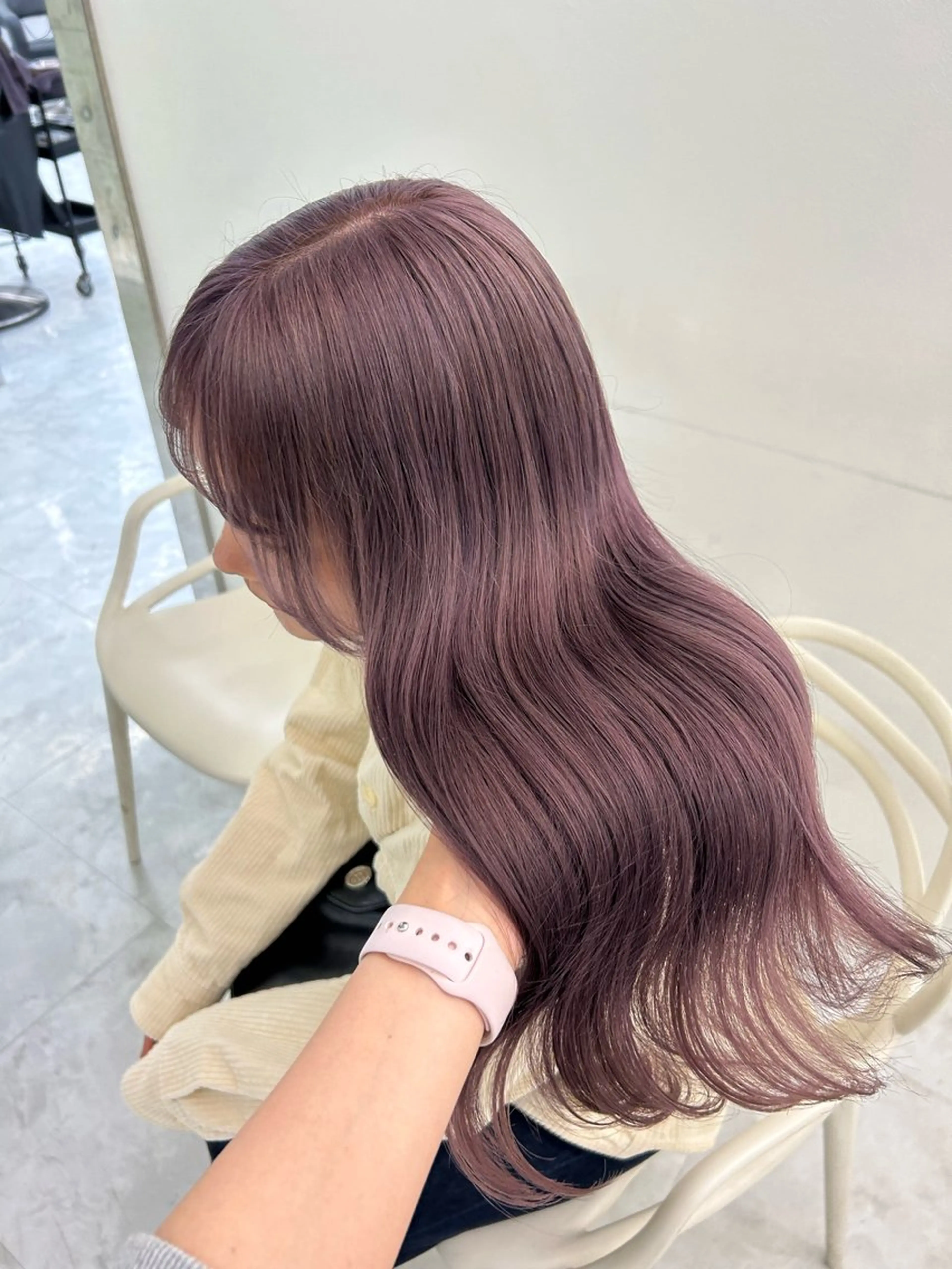 ロング ヘアカラー トリートメント 淡色ラベンダー♡ ニーナ🎀🦙のヘアスタイル