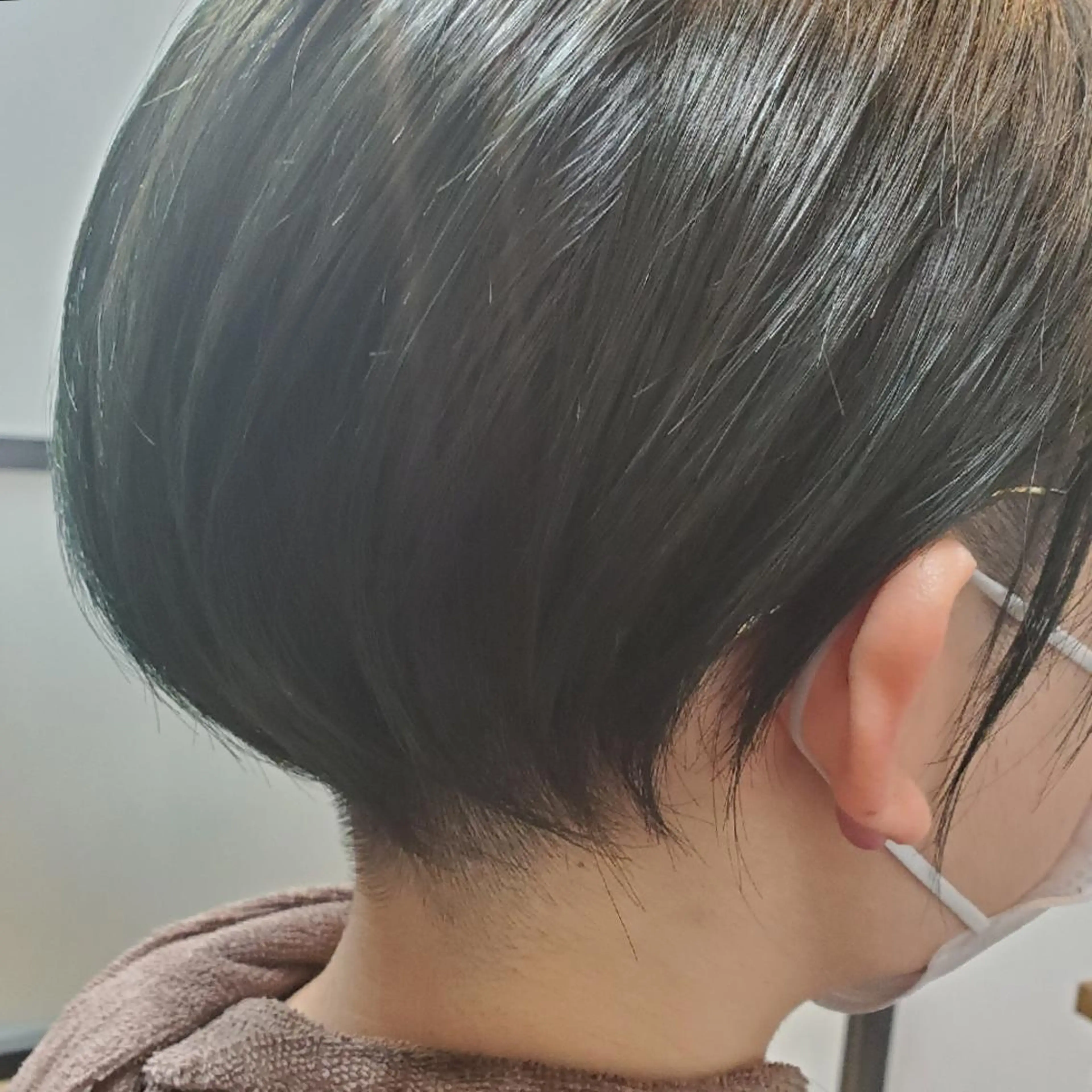 ショート カラー ハンサムショート ショートヘア 手島 大貴のヘアスタイル