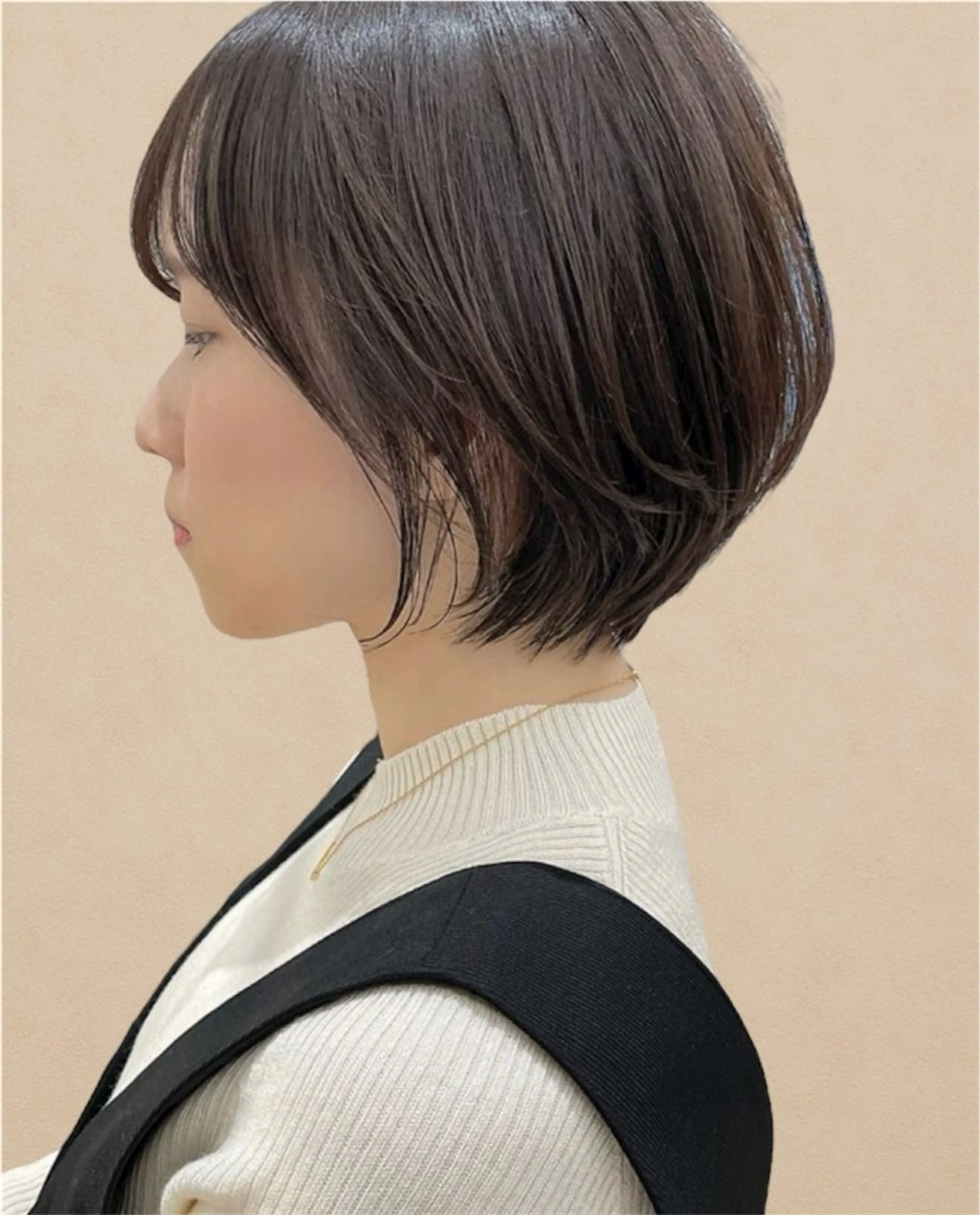 ショート メンズ✂️レディス 岩井勇磨のヘアスタイル