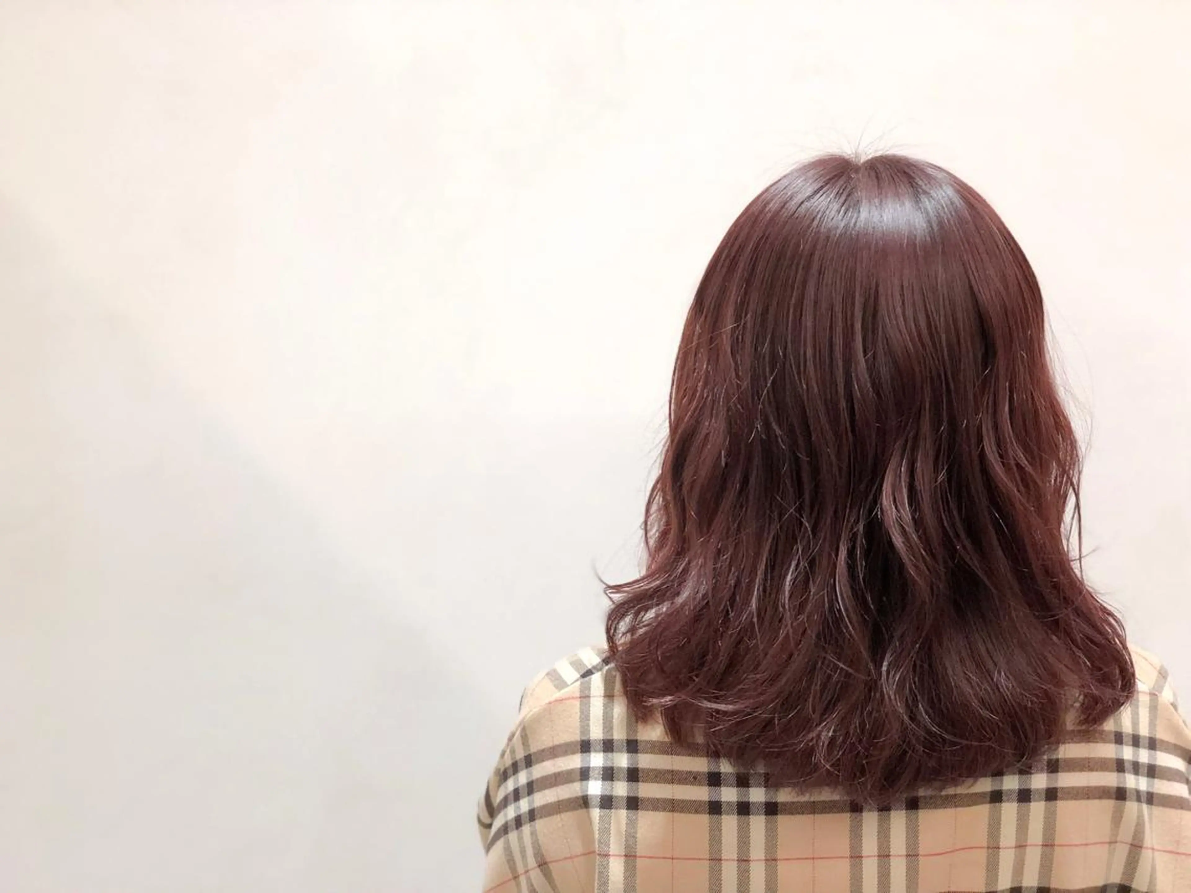 ショート カラー ヘアアレンジ レッドカラー いしだ みさきのヘアスタイル