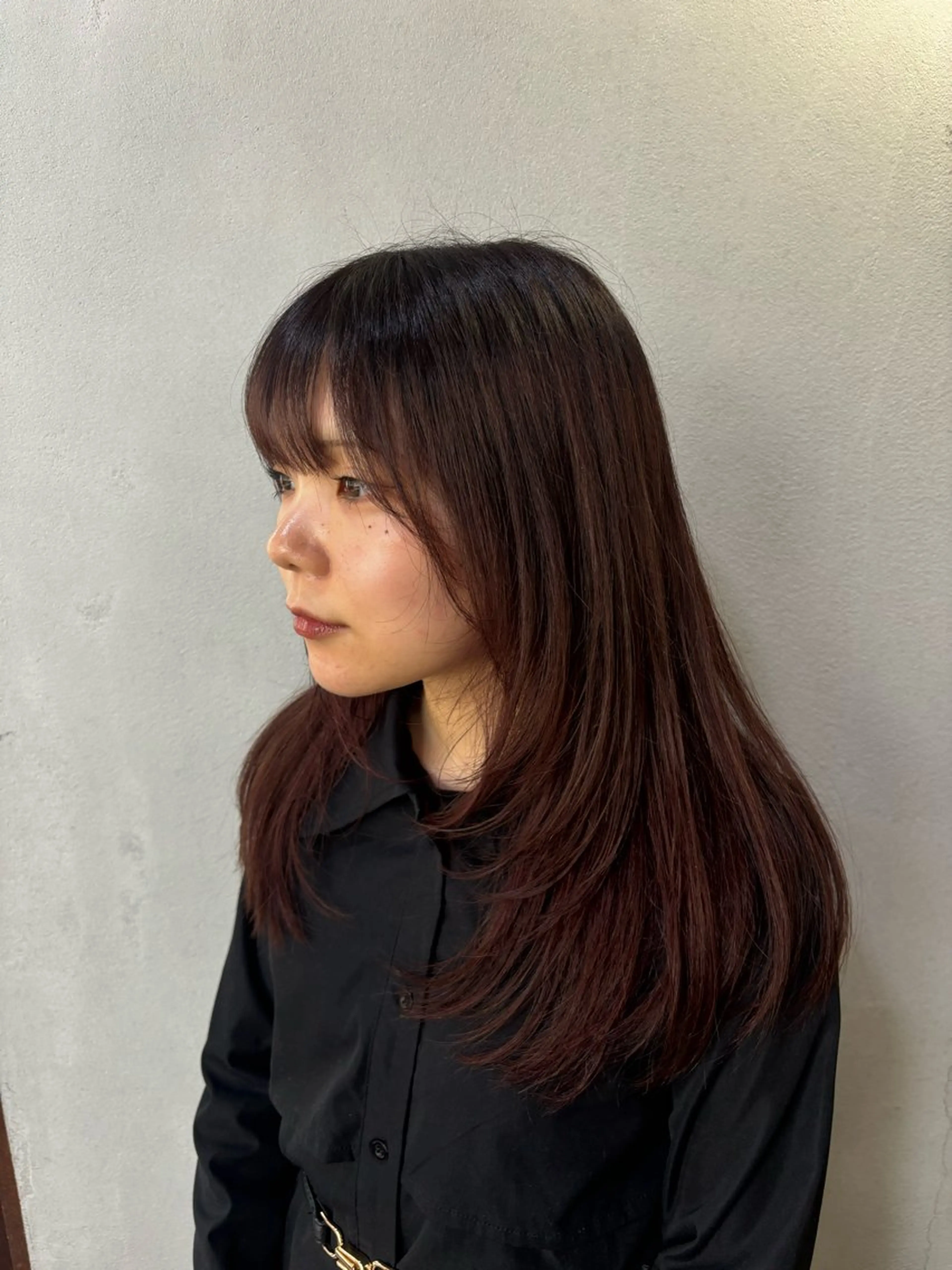 ミディアム カラー mono / Manatoのヘアスタイル