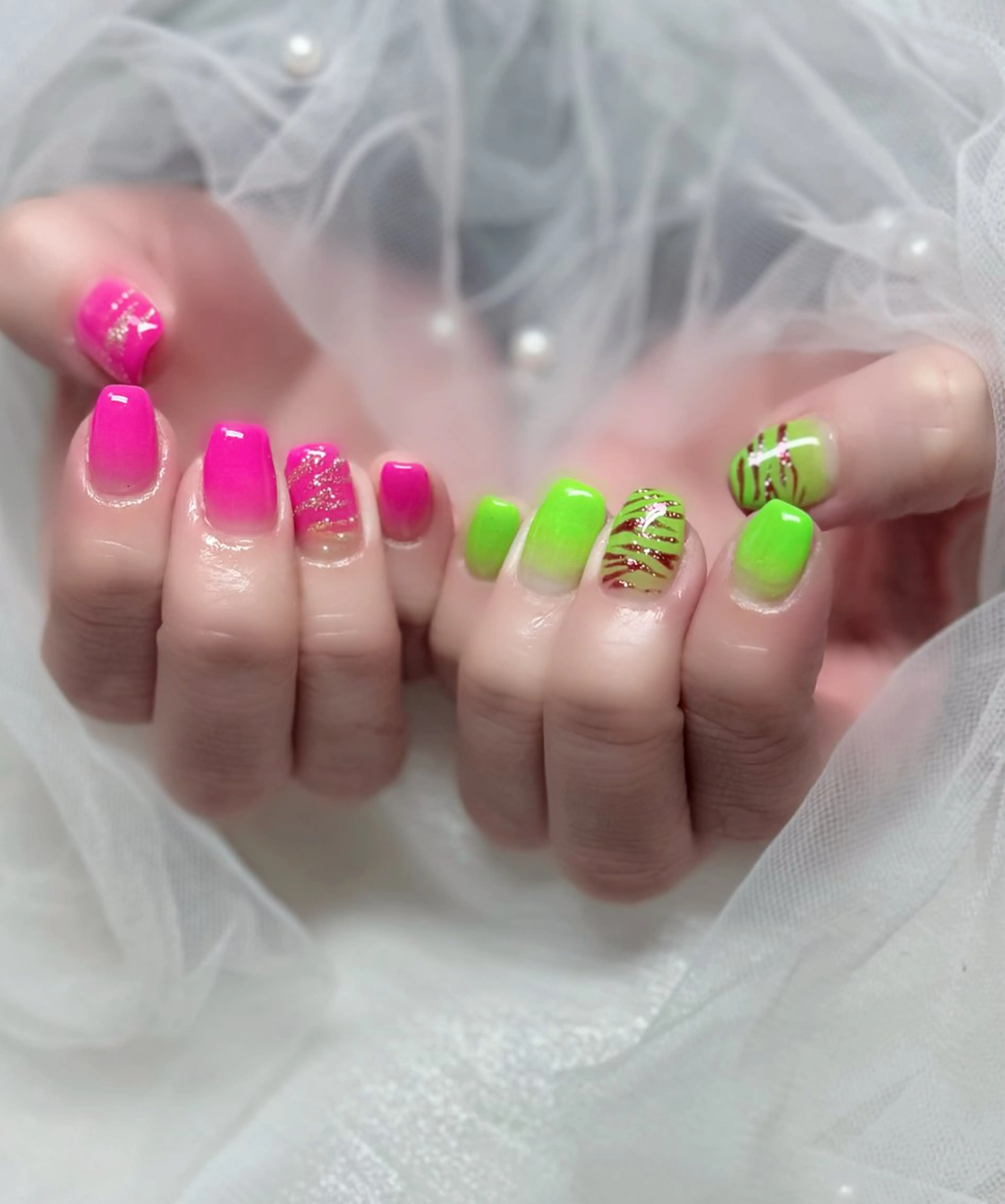 ネイル 高島 夏海のネイルデザイン