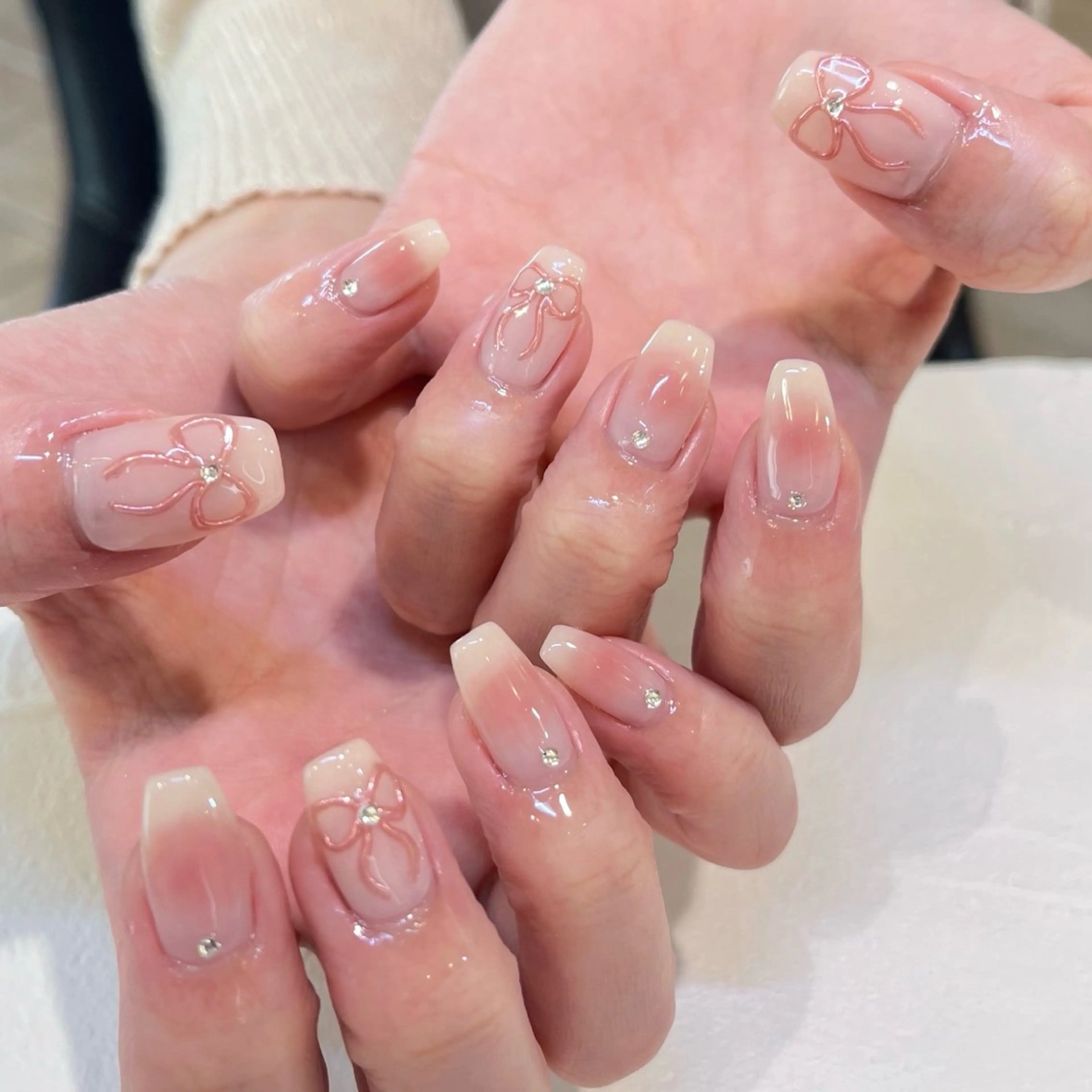 ネイル ハンドネイル 鈴木 里奈のネイルデザイン