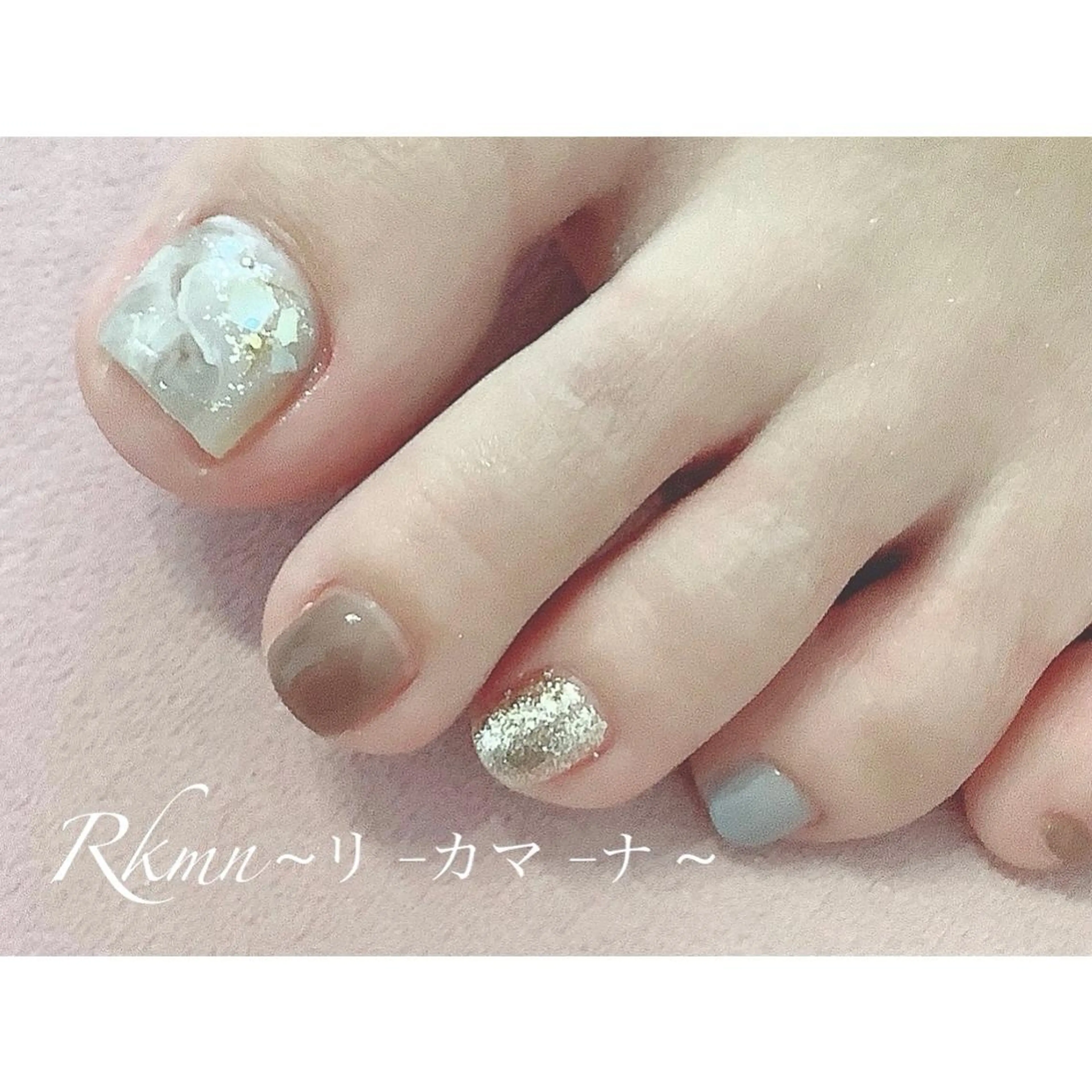 ネイル アートネイル ブラウン フットネイル ラメ(グリッター) 大理石ネイル(マーブル) ハンドネイル フットネイル ハンドケア Rkmn ~リ-カマ-ナ~のネイルデザイン
