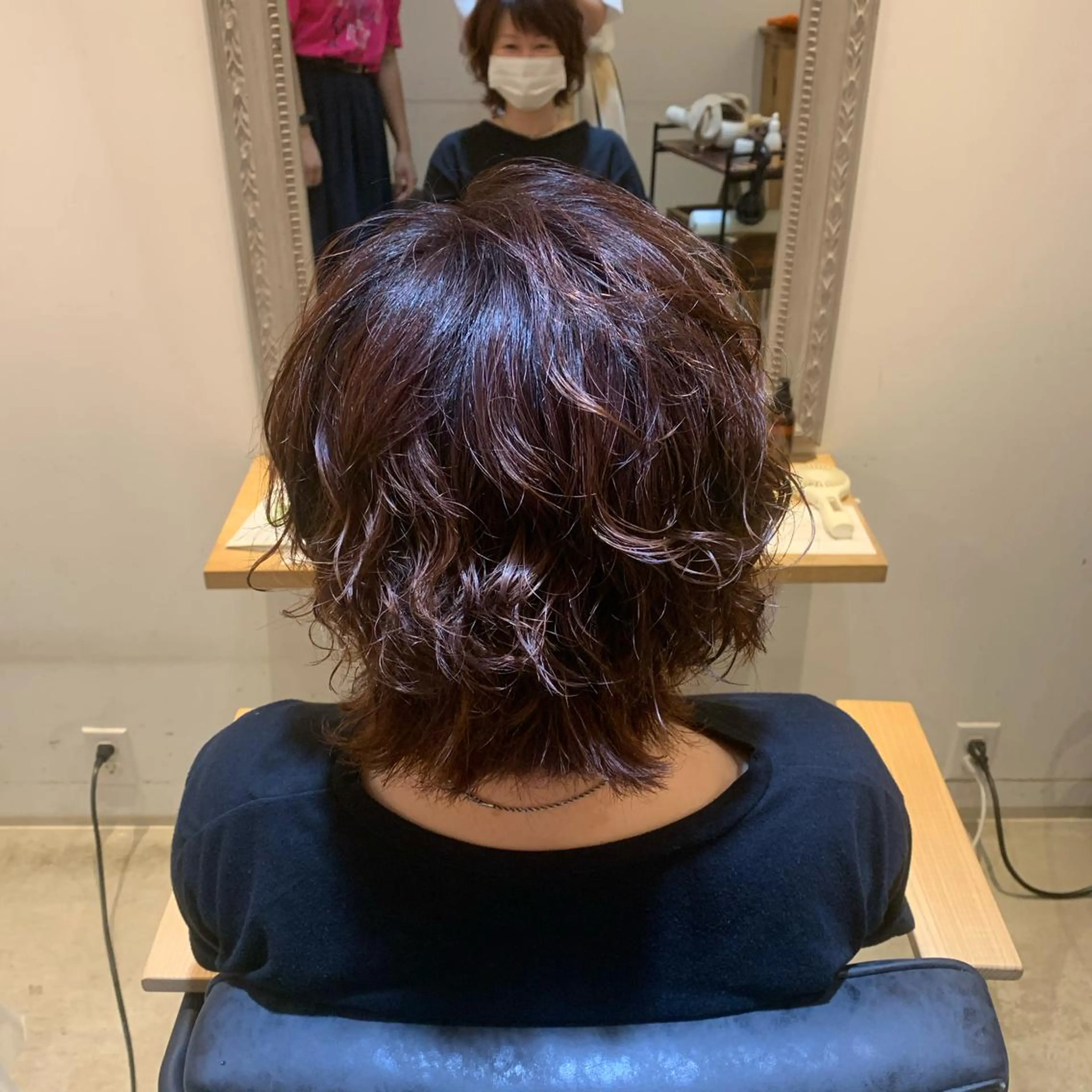 ショート カラー 湯川 未咲希のヘアスタイル