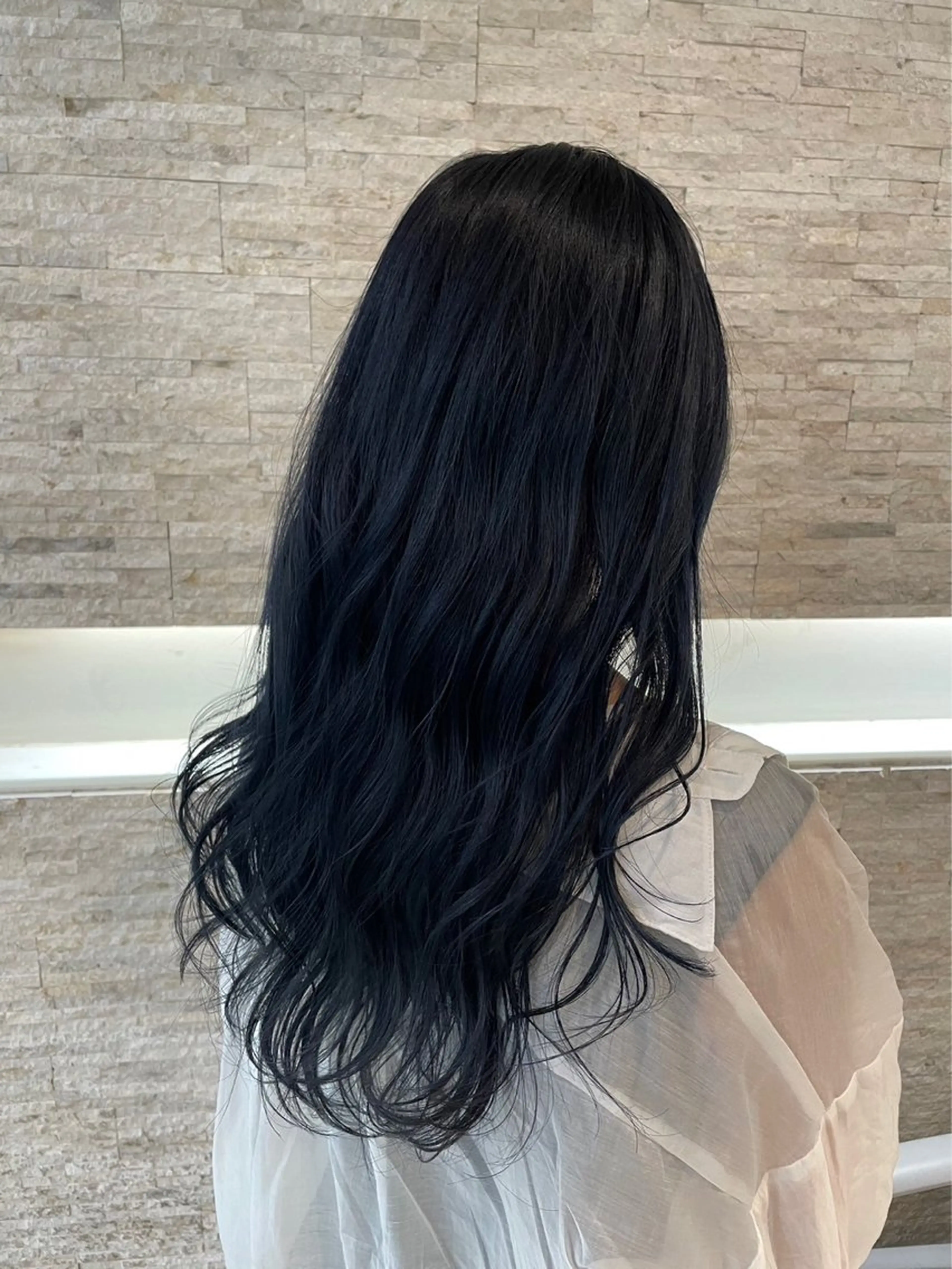 ロング カラー ☘️上村 ☘️髪質 改善/透明感カラーのヘアスタイル