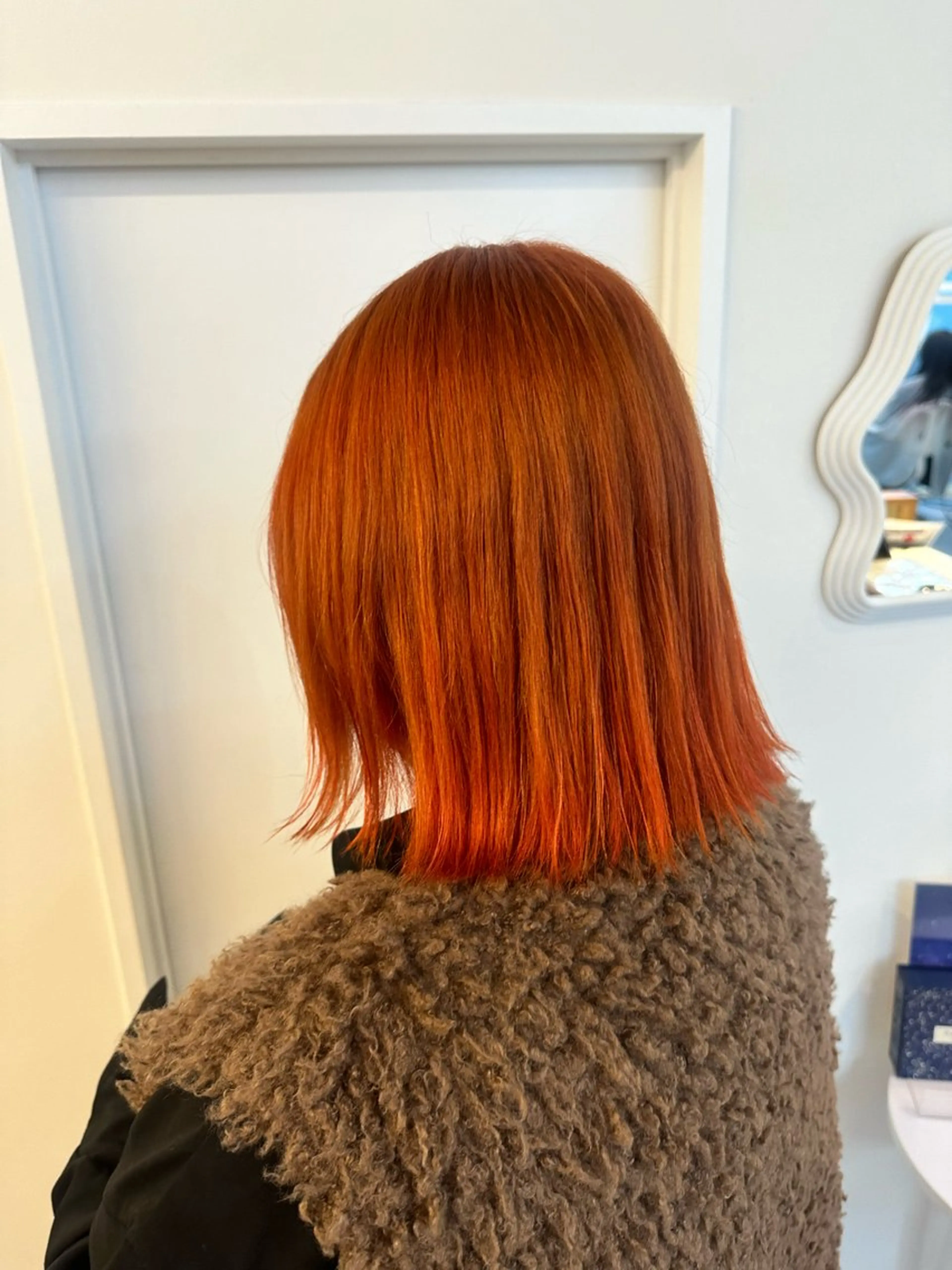 ミディアム ヘアカラー トリートメント オノ アイラのヘアスタイル