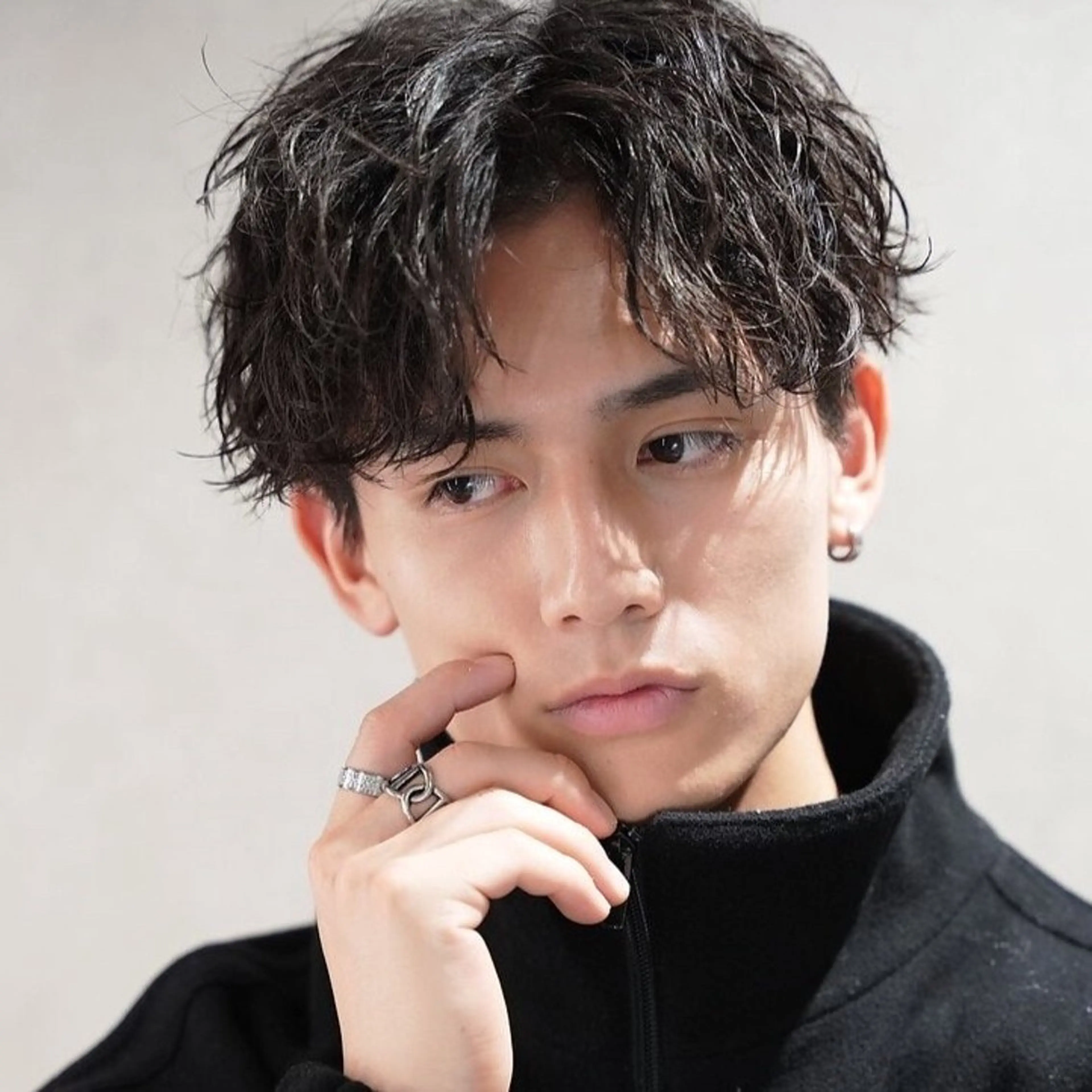 ミディアム ツイスパ特化 メンズサロンのヘアスタイル