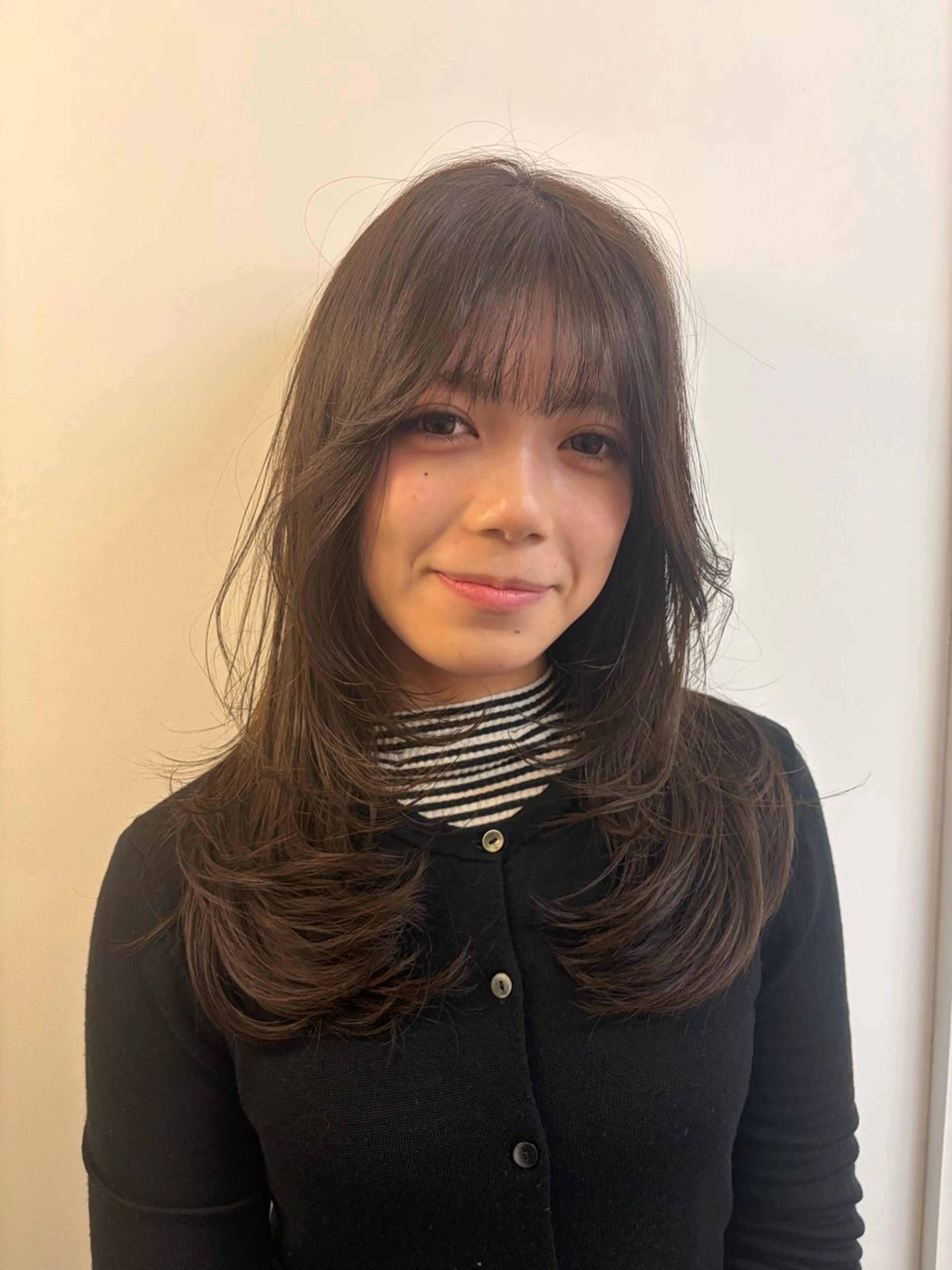セミロング カラー ブラウンカラー 透明感カラー レイヤーカット カット ヘアカラー トリートメント cana 札幌レイヤースタイルのヘアスタイル