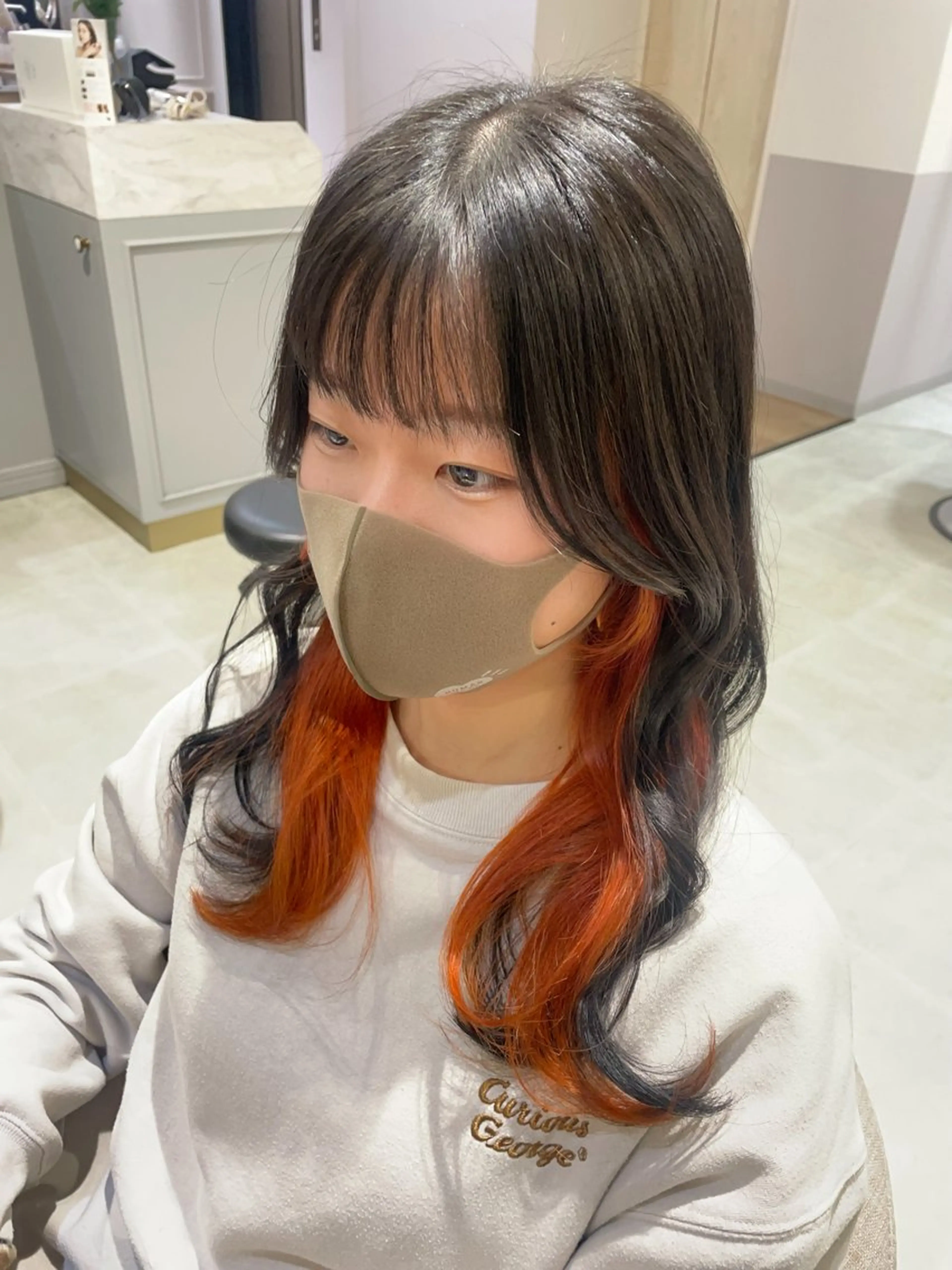 ミディアム カラー カット ヘアカラー トリートメント ayano / 透明感・くすみカラーのヘアスタイル