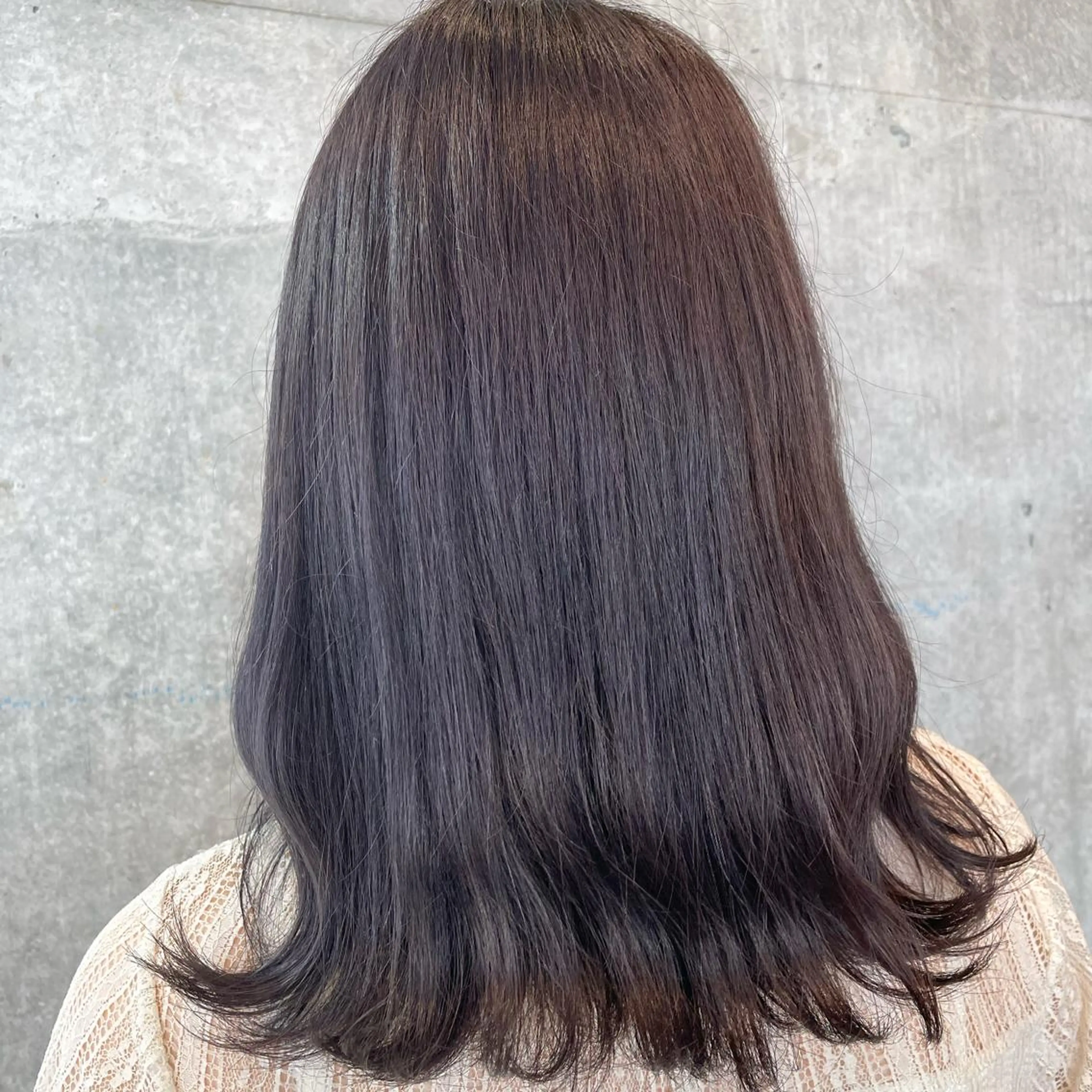 ミディアム カラー パープルカラー 暗髪/艶髪/Ono .のヘアスタイル