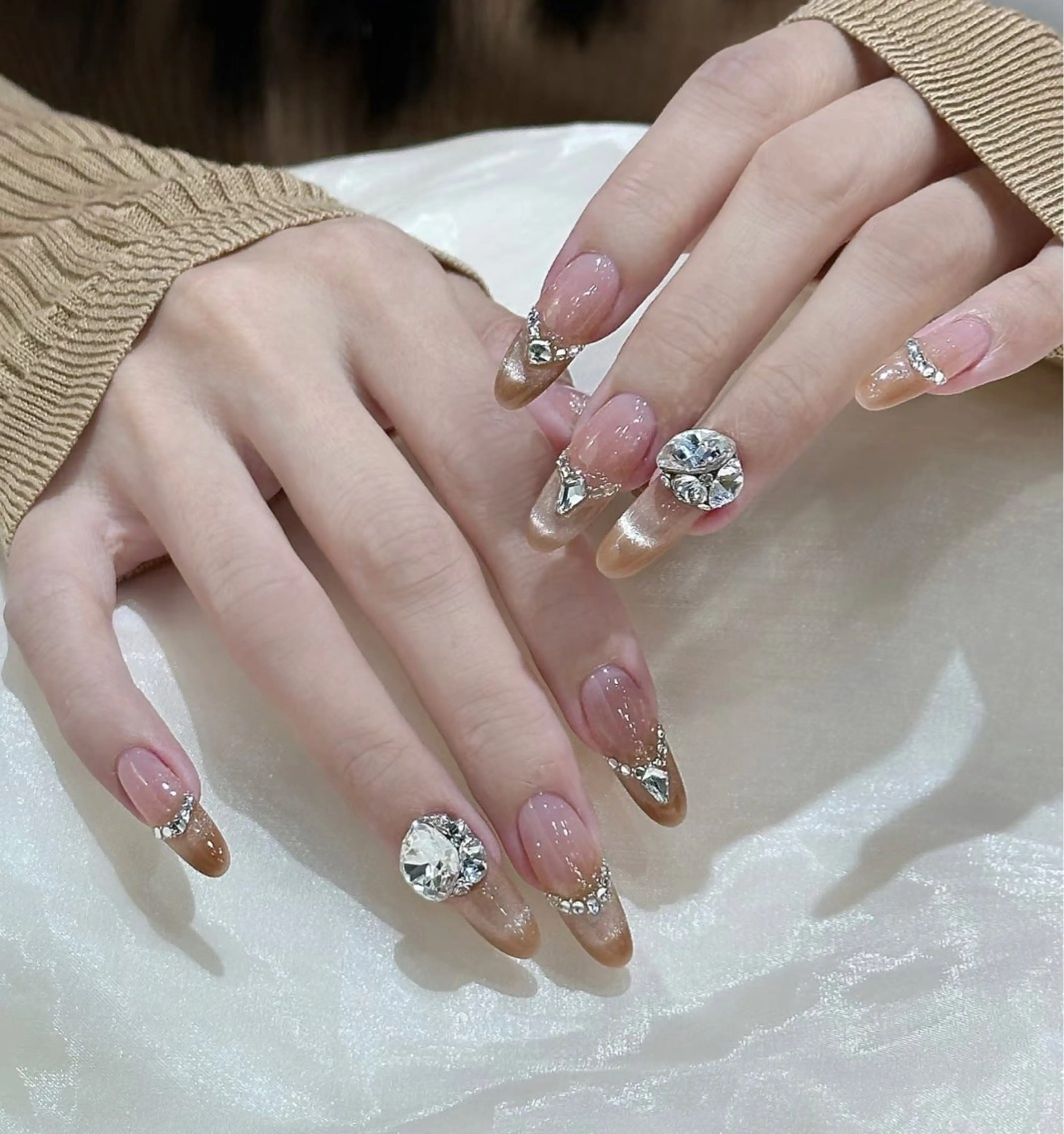 ネイル ハンドネイル ハンドケア 🍑 momo_nailのネイルデザイン