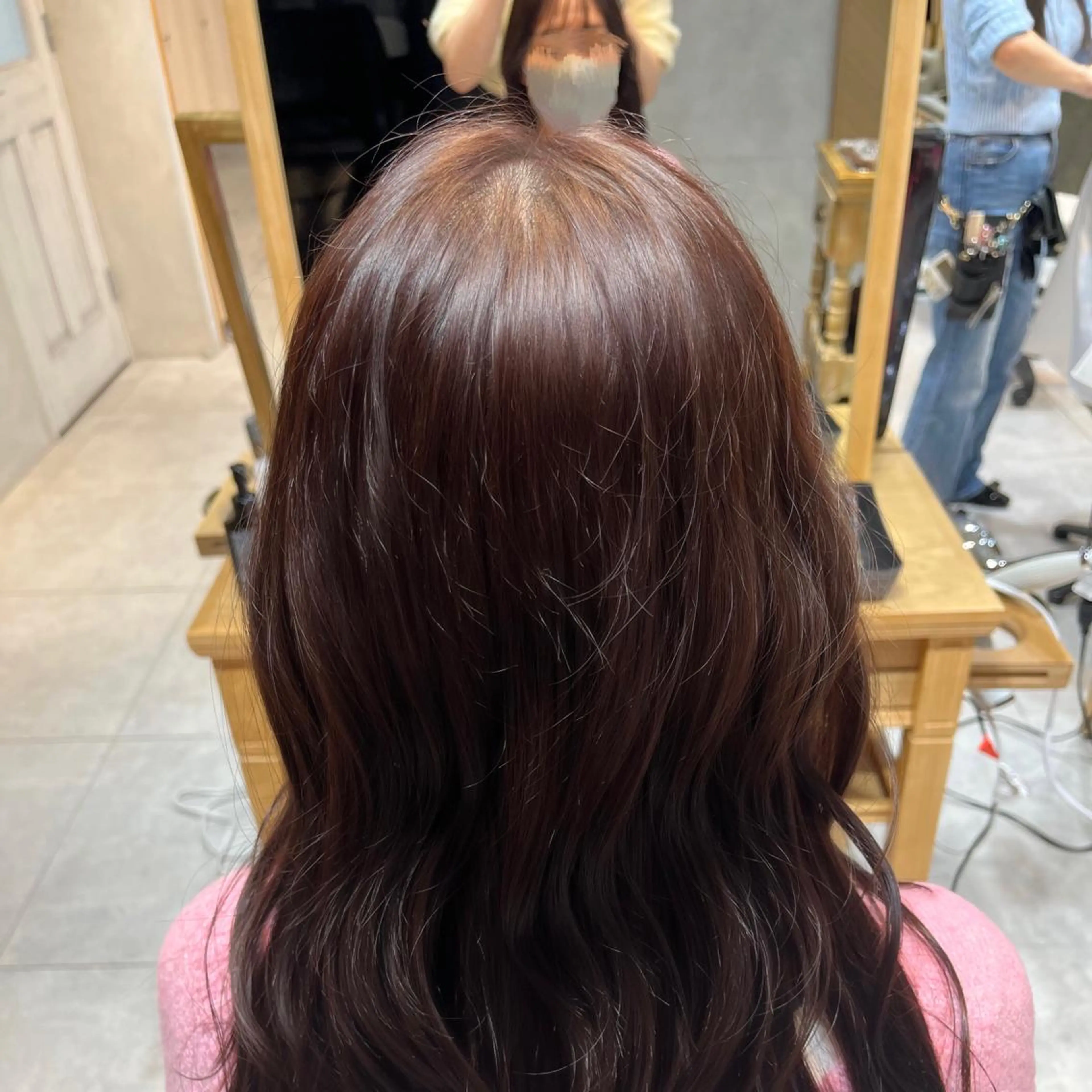 ロング カラー ブラウンカラー ピンクカラー ピンクブラウン 酒井 彩希のヘアスタイル