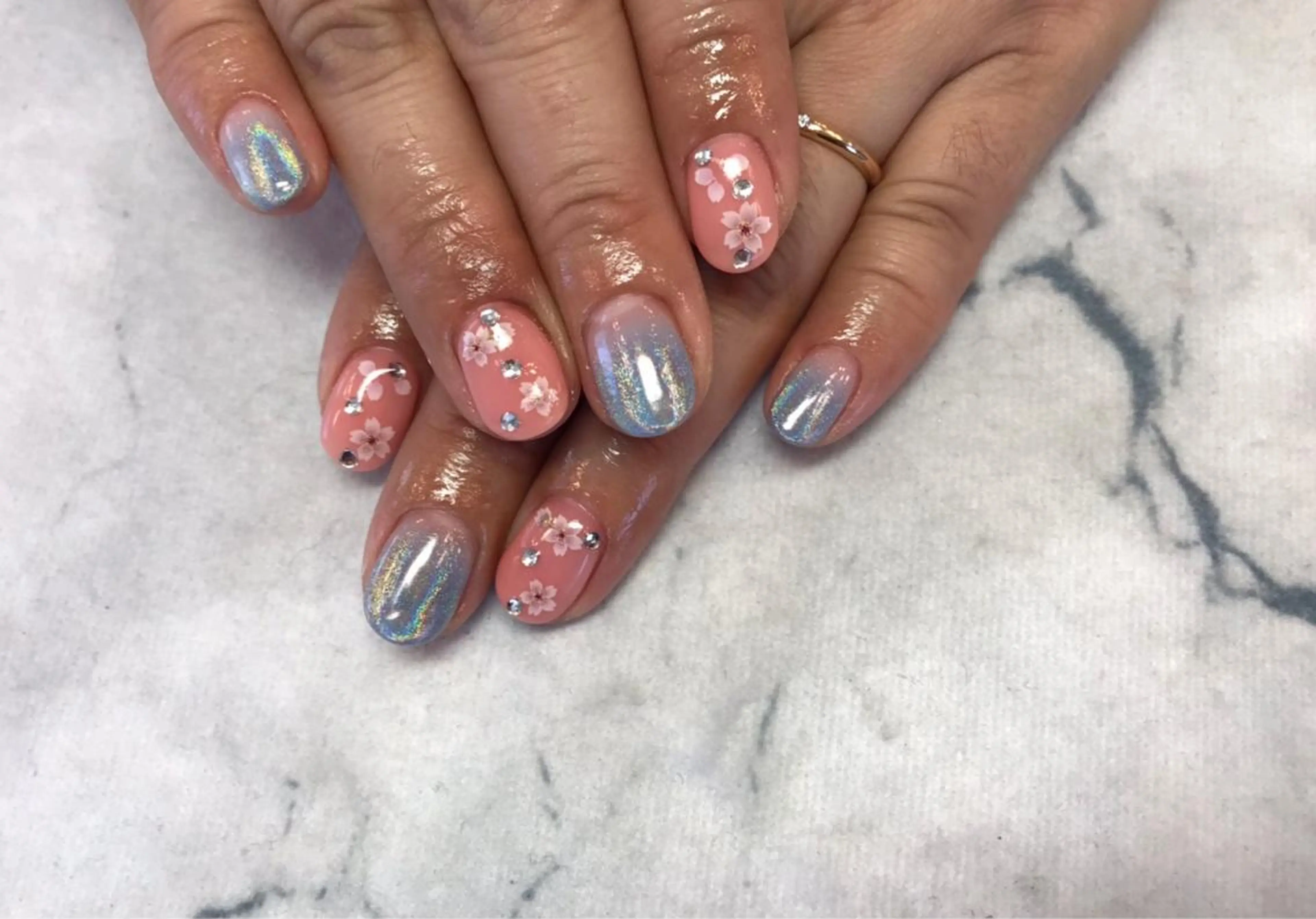 ネイル SWAMP nails所属・🎀ネイルサロン RIRI🎀のネイルデザイン