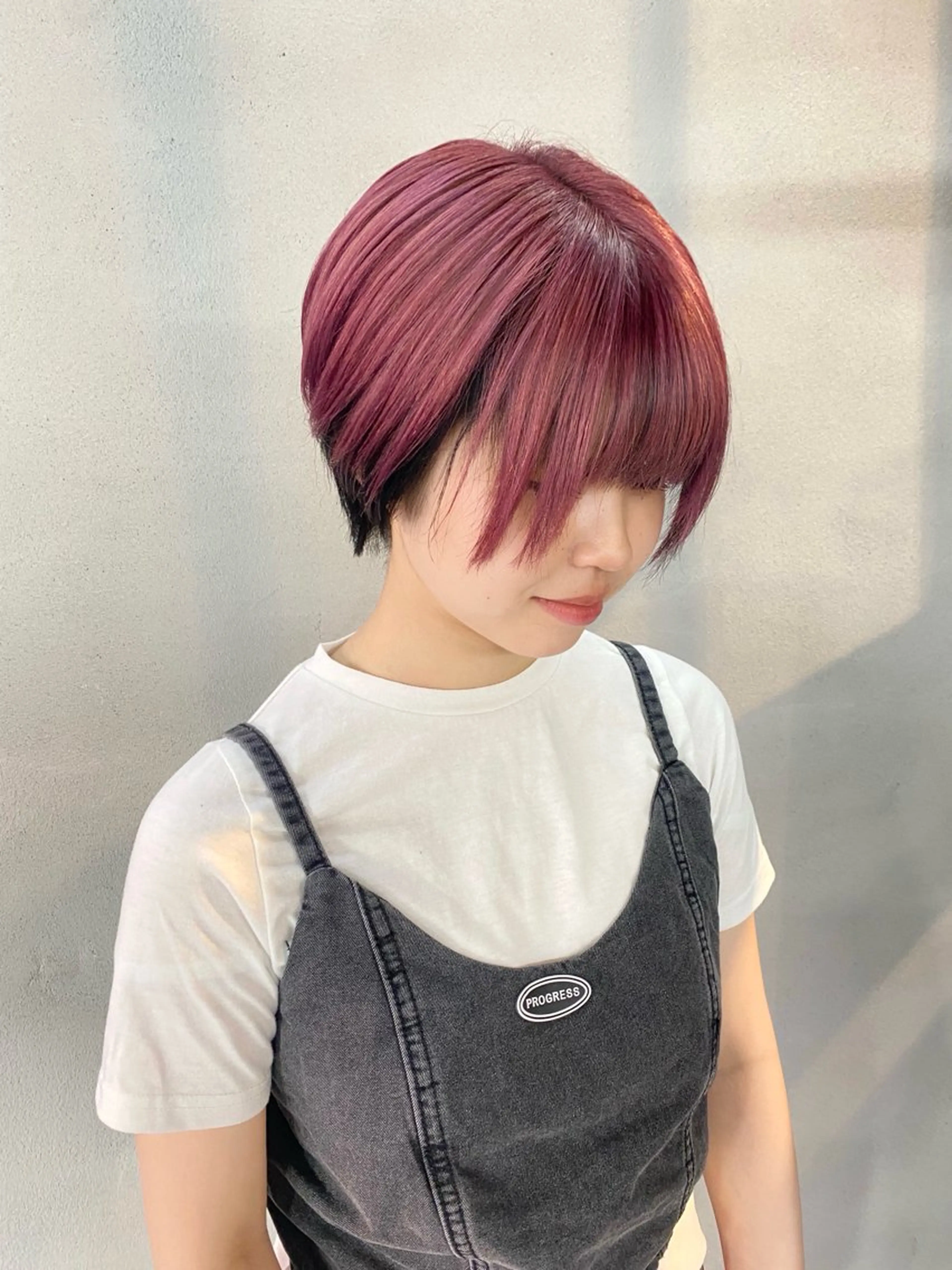 ショート カラー ブリーチ デザインカラー インナーカラー ラベンダーカラー ピンクカラー 柏 デザインカラー/ レイヤー🐣シオリのヘアスタイル