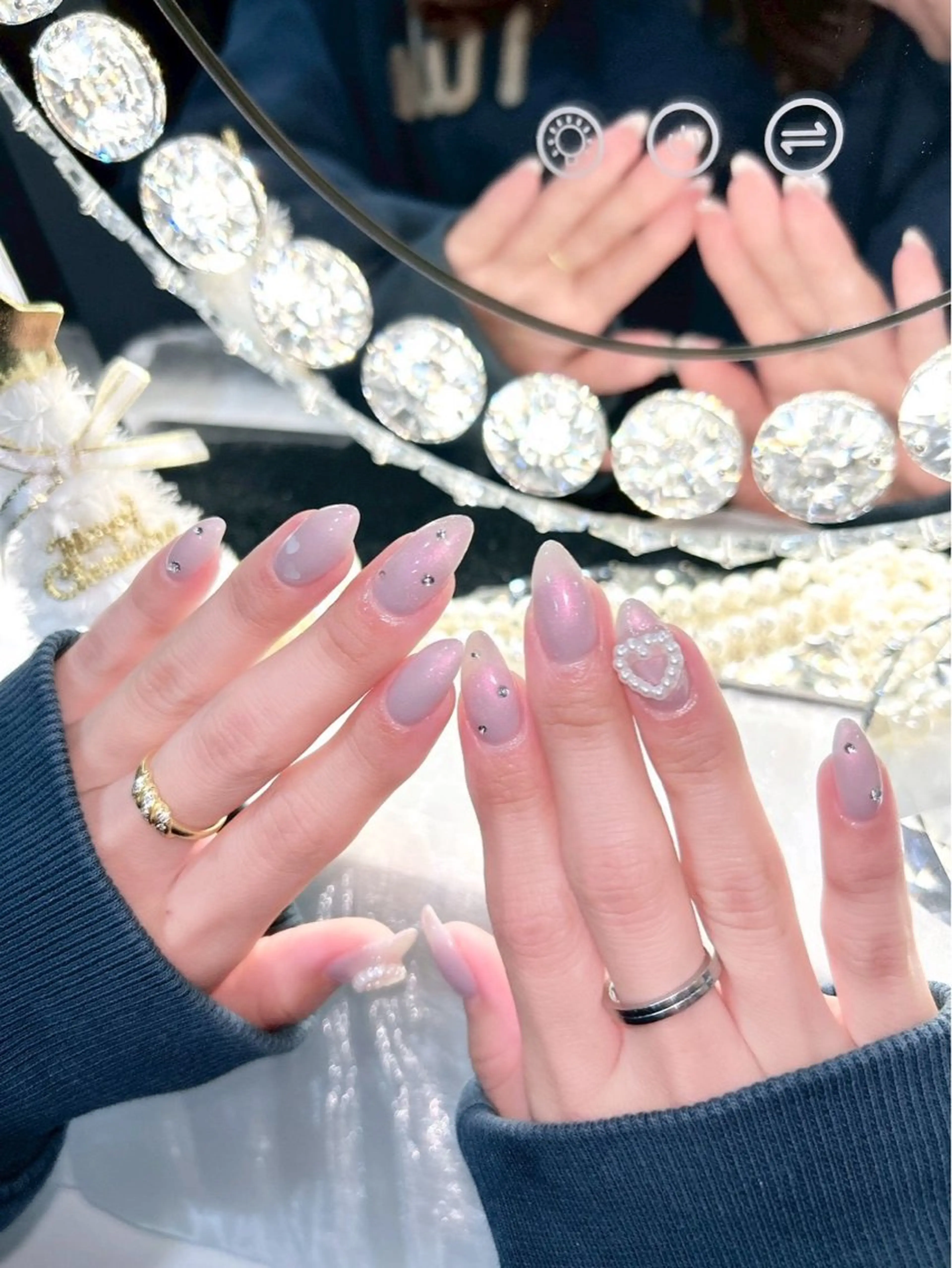 ネイル うるキラ✨ワンホン yuka🥂のネイルデザイン