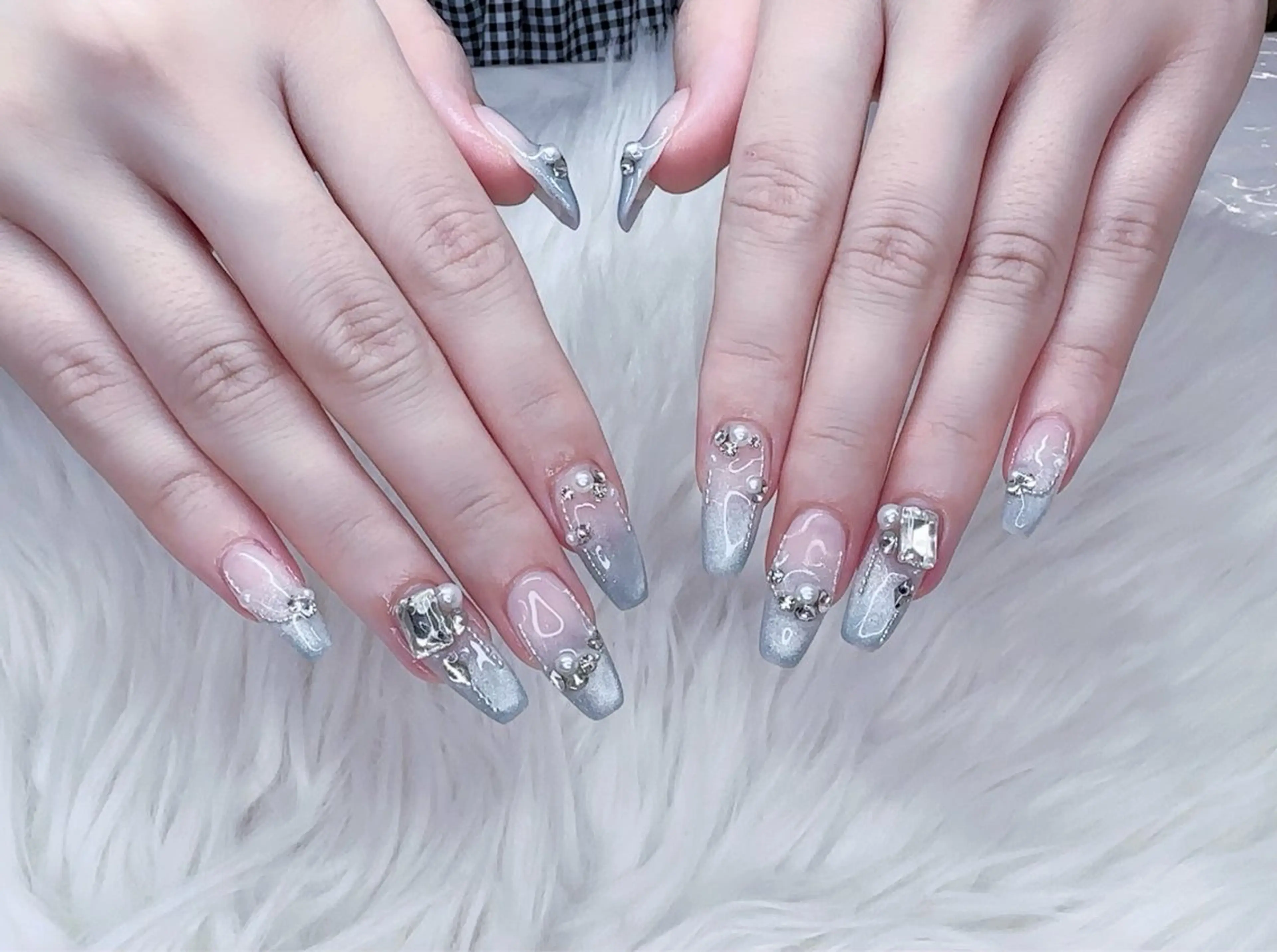 ネイル R salonのネイルデザイン