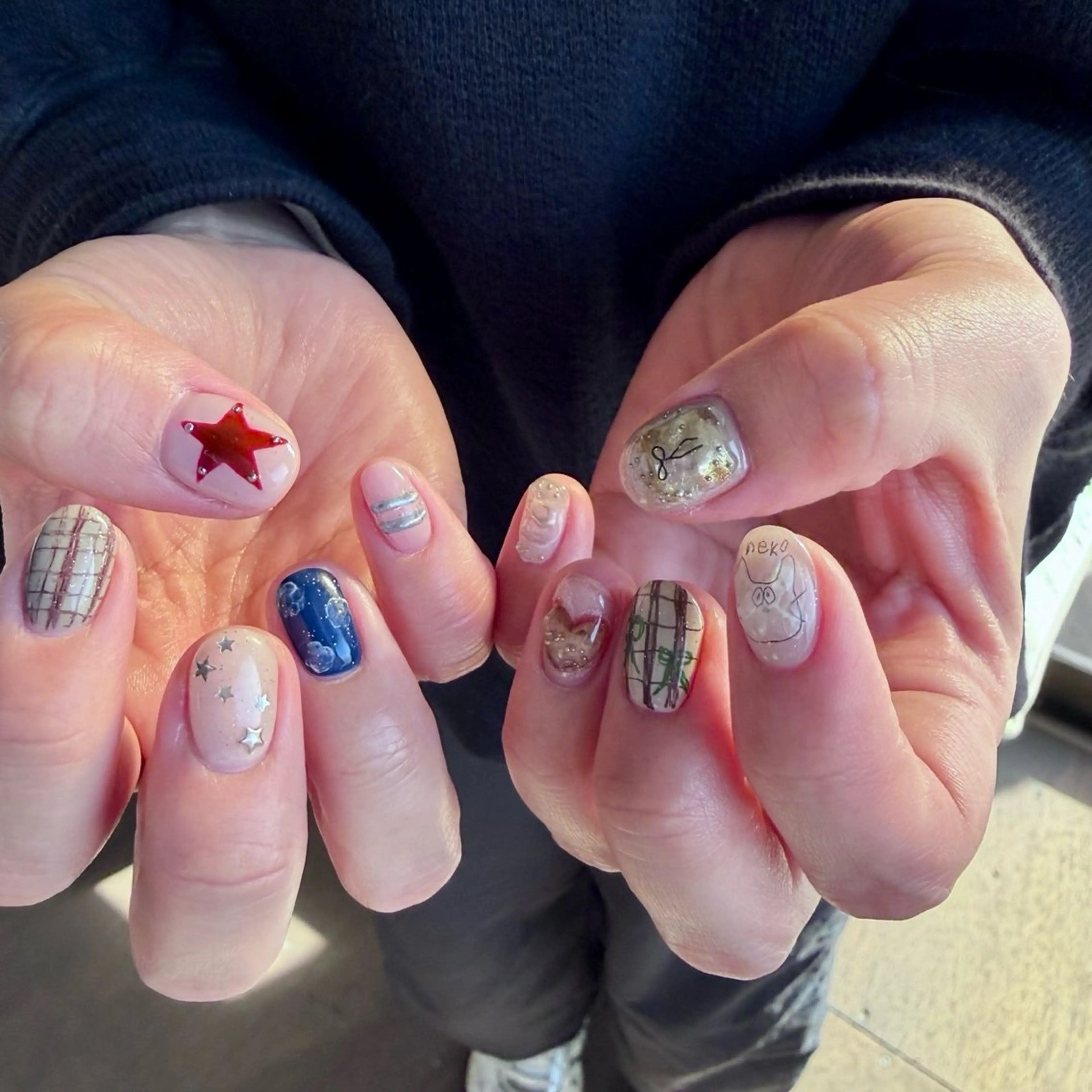 ネイル ハンドネイル 片野 菜々のネイルデザイン