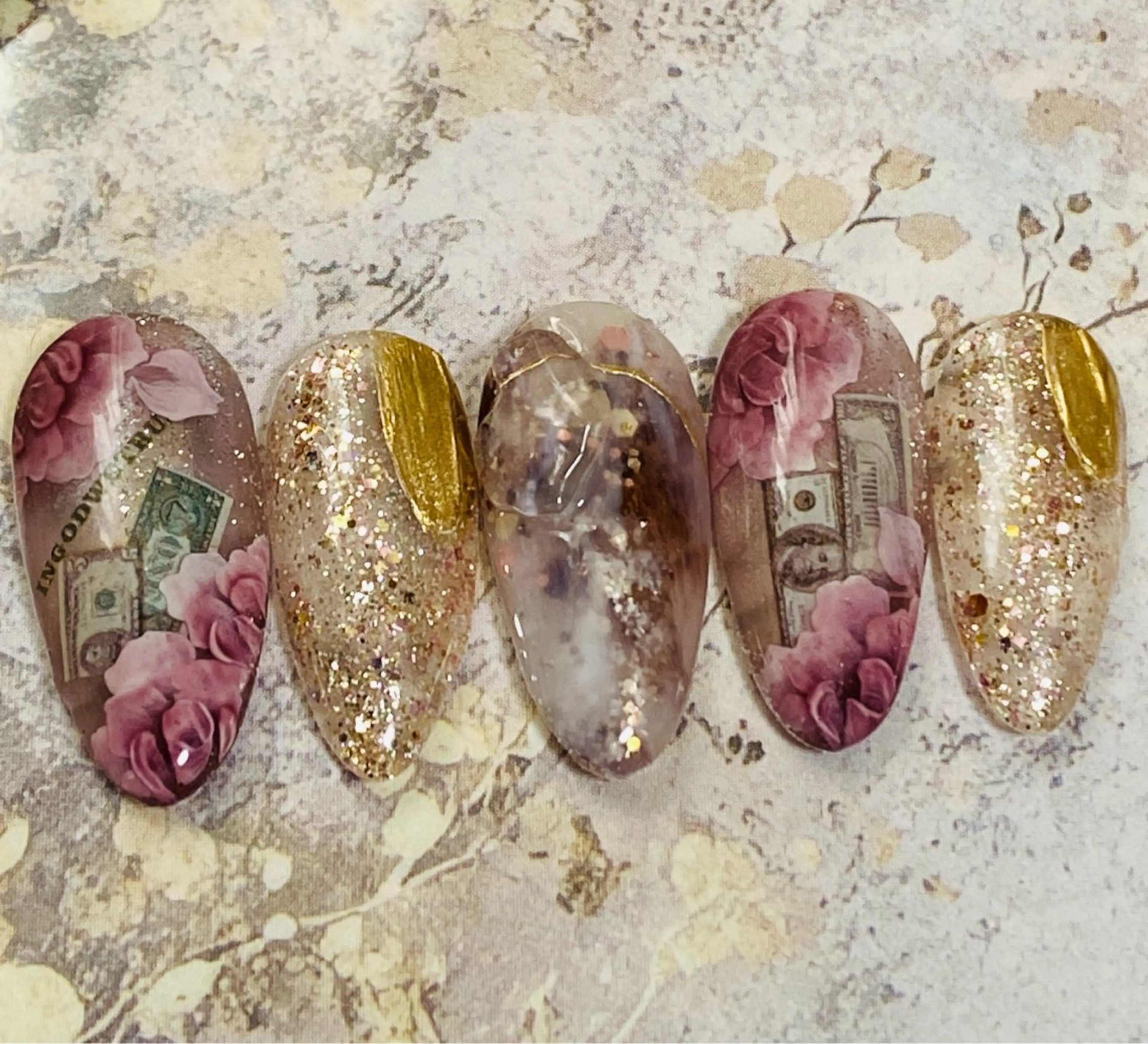 ネイル フラッシュネイル ラメ(グリッター) マグネットネイル 自宅ネイルサロン ♦️nuance♦️のネイルデザイン