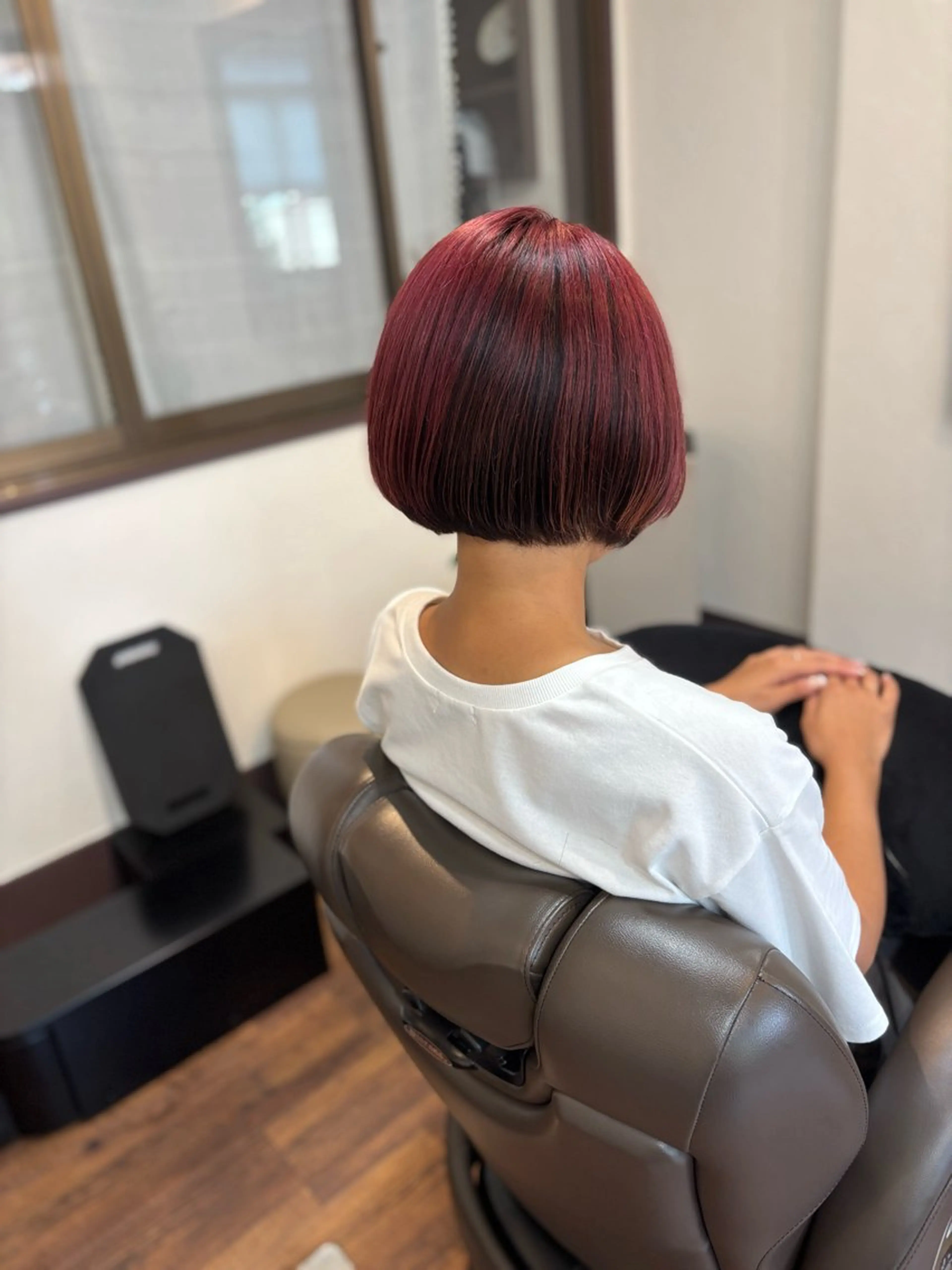 ショート JIU所属・池岡 洋子のヘアスタイル