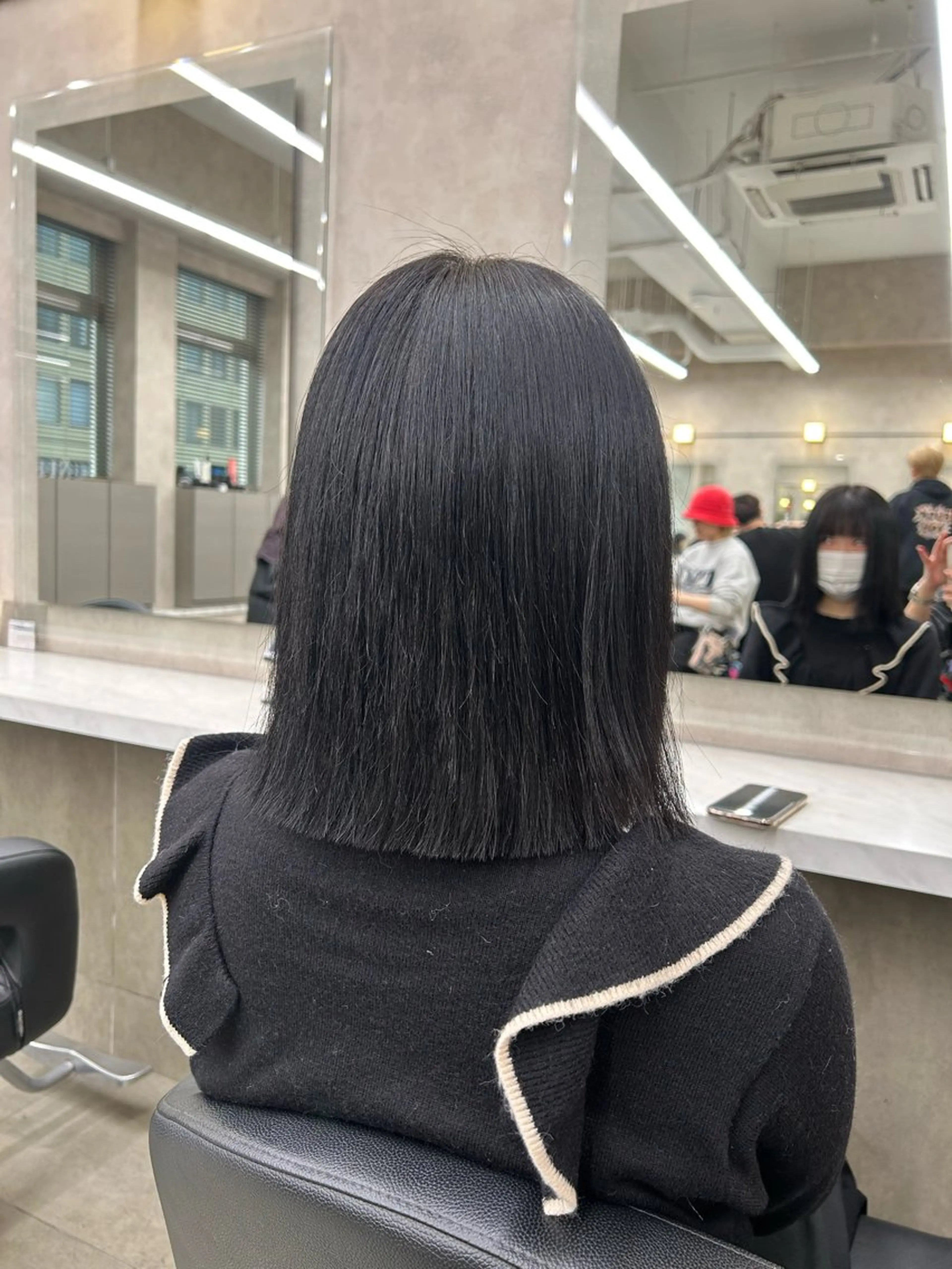 カラー カット ヘアカラー トリートメント 透明感ベージュ🤎 ナチュラルレイヤーのヘアスタイル