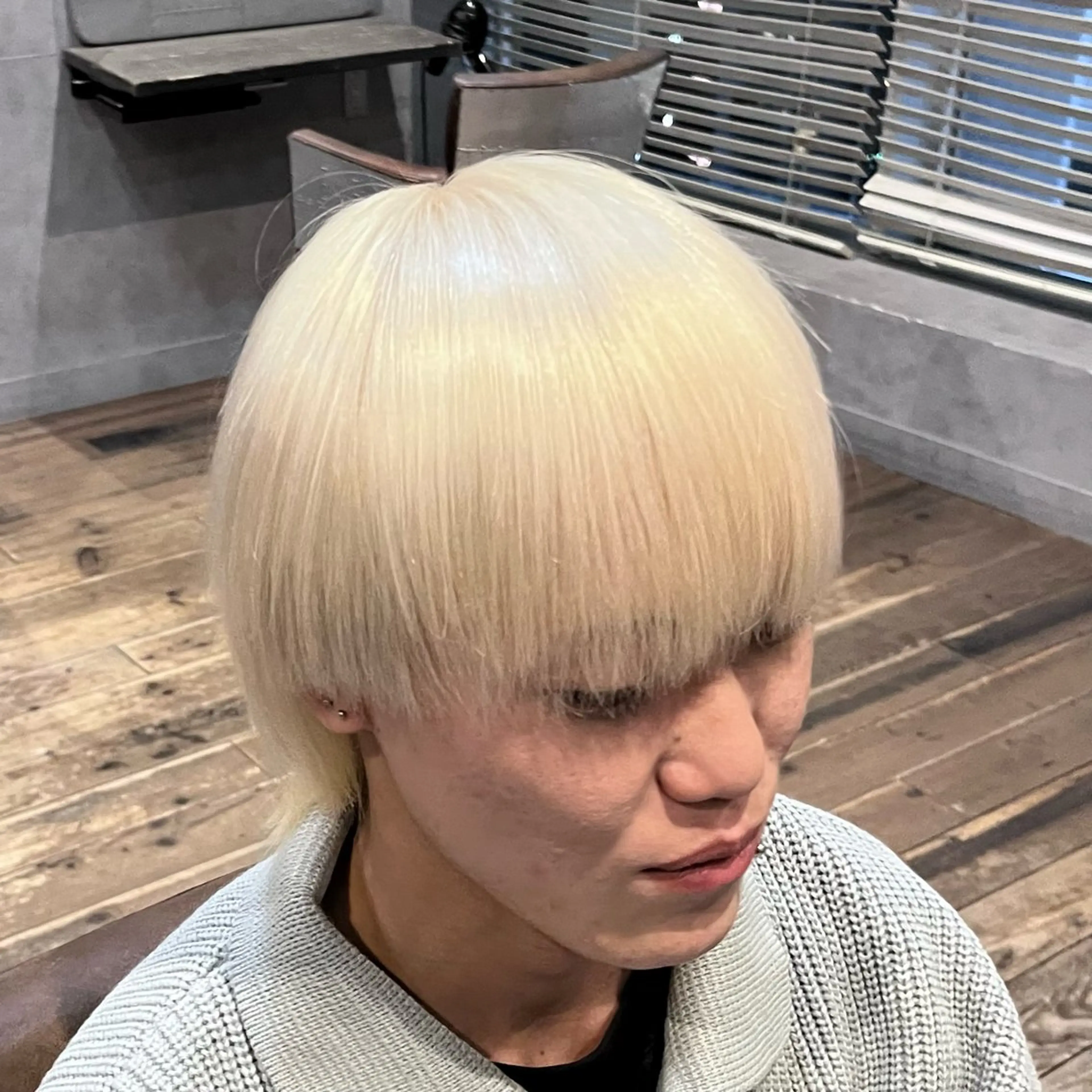 カラー ミウラ ナオヤのヘアスタイル
