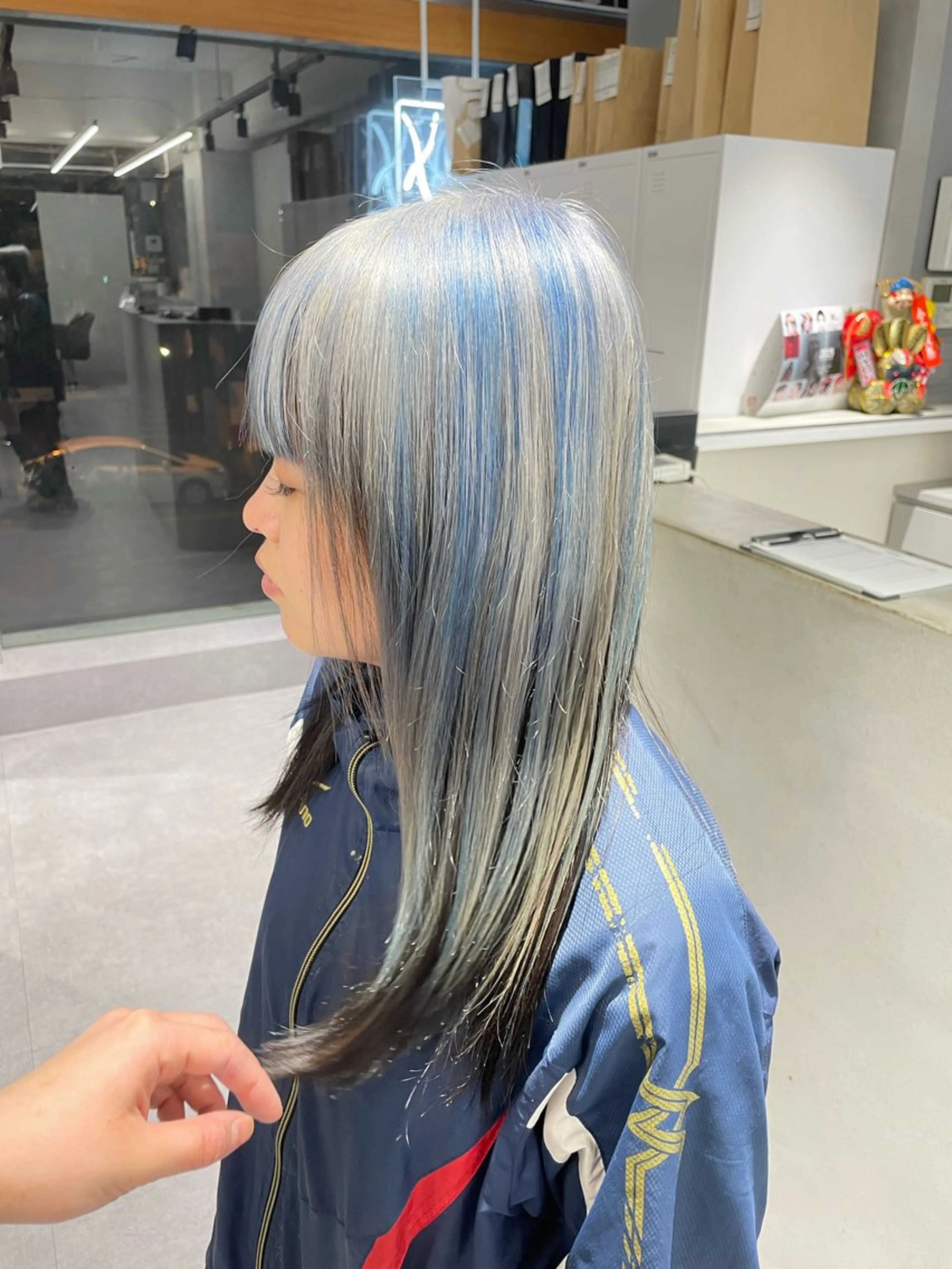 カラー 渡辺春衣 ☆カットモデル募集のヘアスタイル