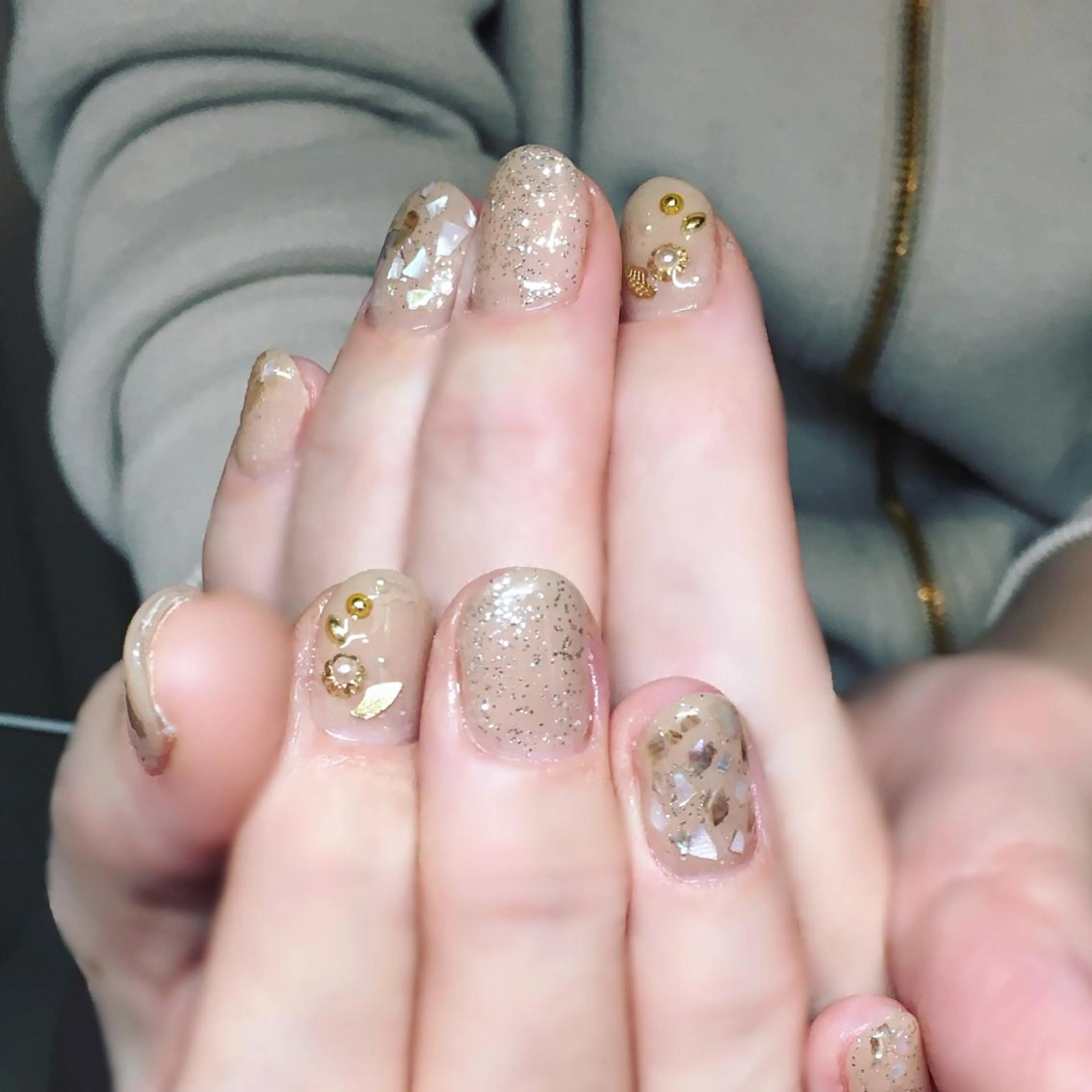 ネイル アートネイル ジェルネイル キラキラネイル ニュアンスネイル 冬ネイル Nyanco Nailのネイルデザイン