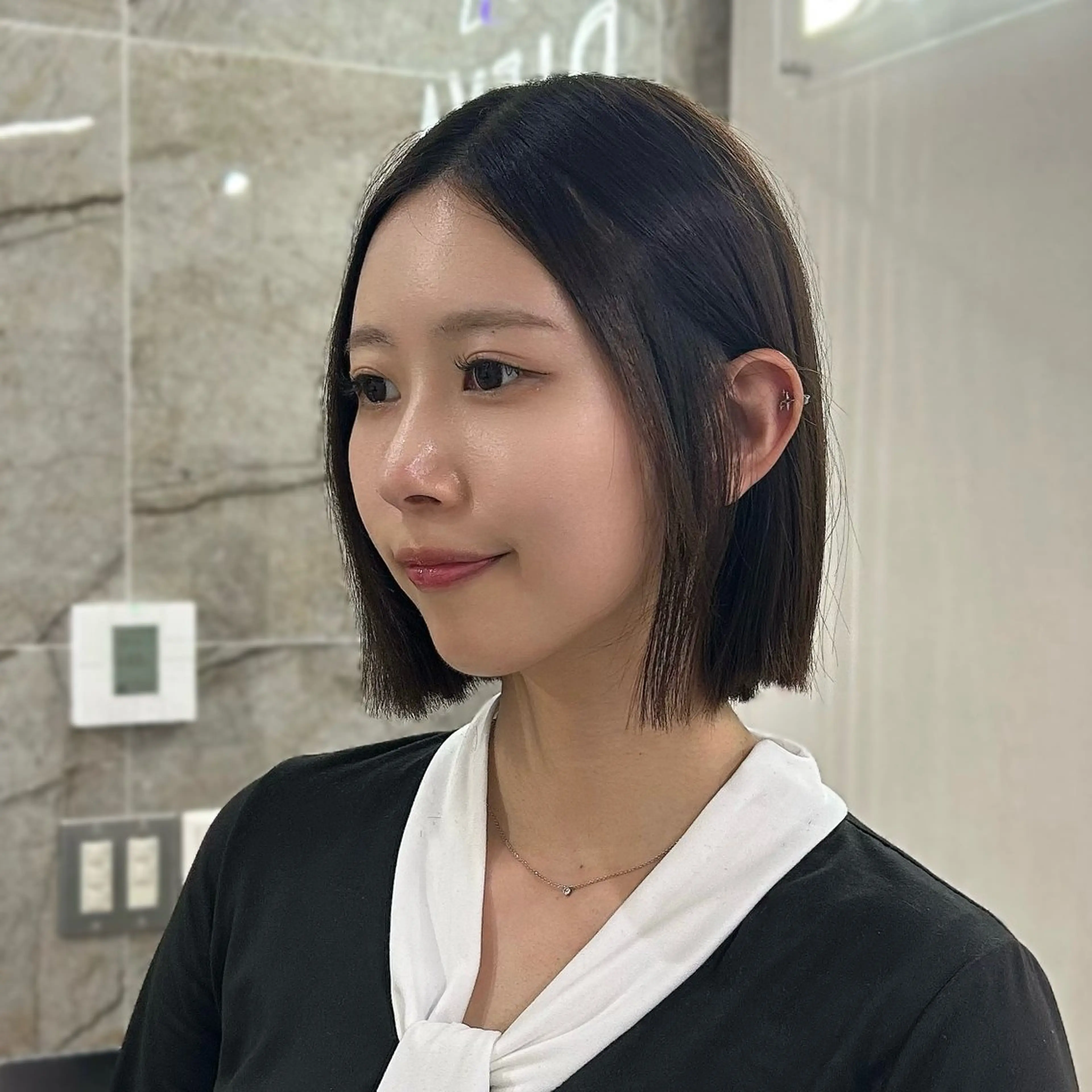 ショート カット ヘアカラー トリートメント 🕊️ナチュラル盛れ 韓国風艶髪/マホ🫧のヘアスタイル