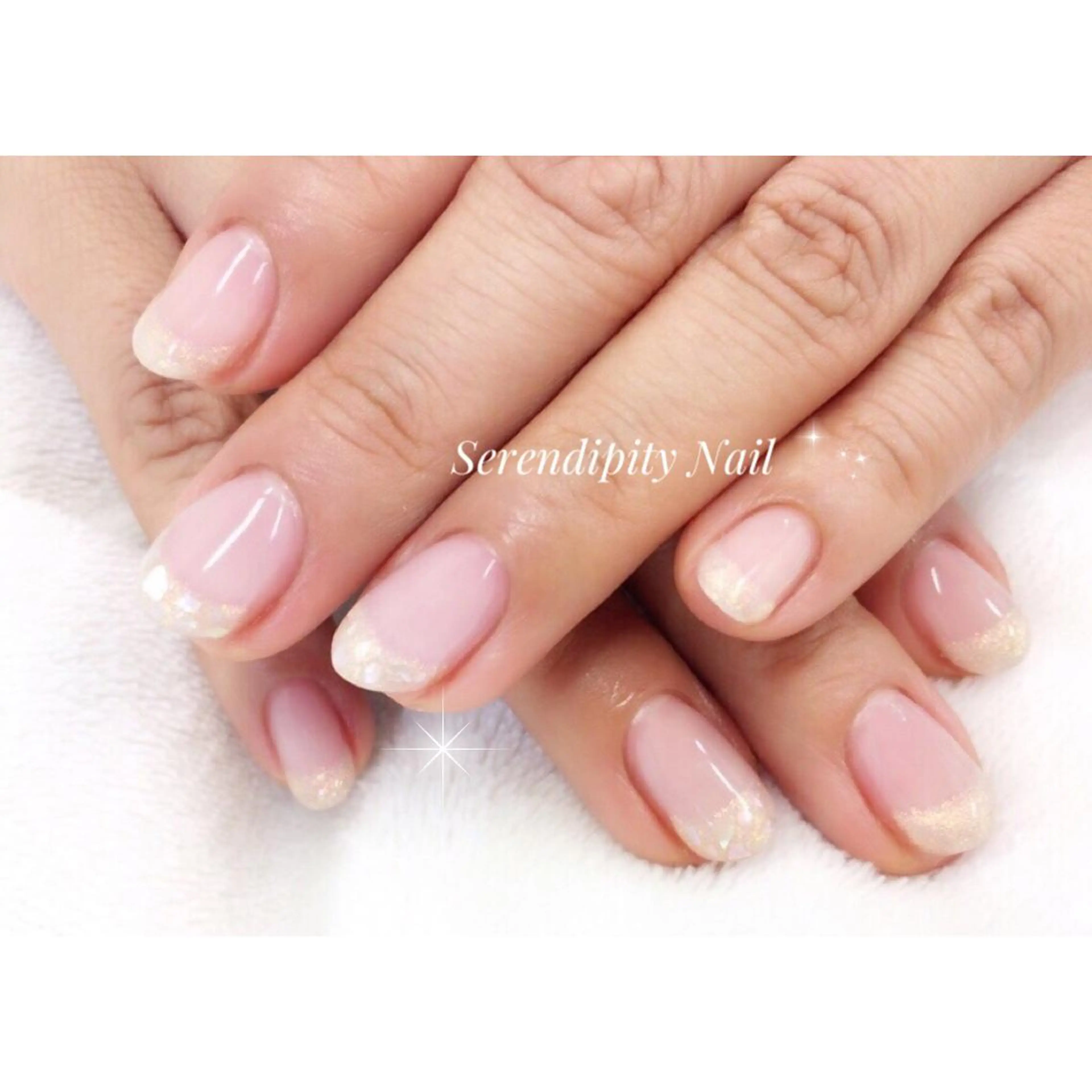 ネイル 守屋 香織のマツエク・マツパデザイン